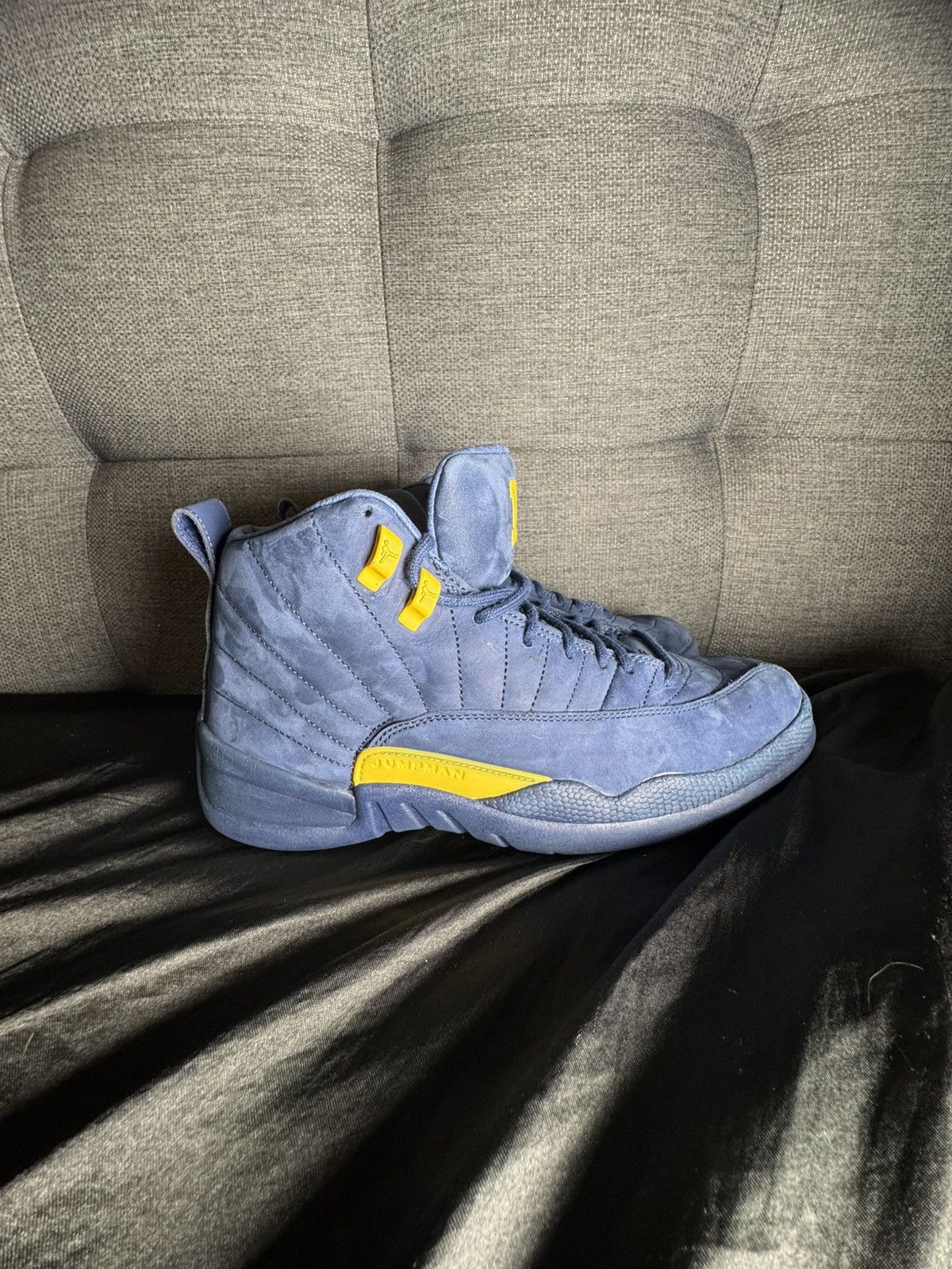 Jordan Brand Air Jordan 12 Retro Michigan Size US 10 / EU 43 - 3 Thumbnail