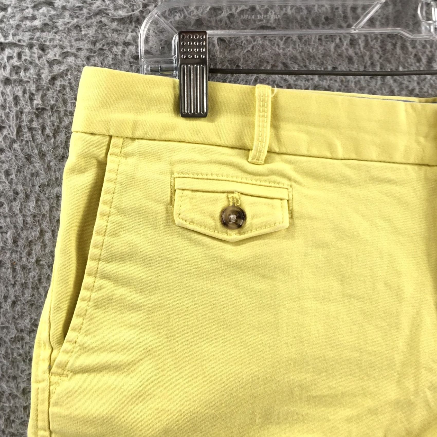 Banana Republic Banana Republic Shorts Womens 10 Yellow Chino Cuffed Mid Rise Zip Fly Stretch - Regular Fit, 10, Yellow, Casual, Summer, Spring, Womens Size 32" / US 10 / IT 46 - 2 Thumbnail