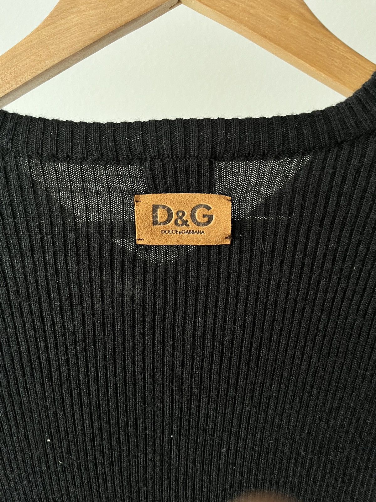 Dolce & Gabbana Dolce Gabbana vintage long sleeve v-neck Size US L / EU 52-54 / 3 - 5 Thumbnail