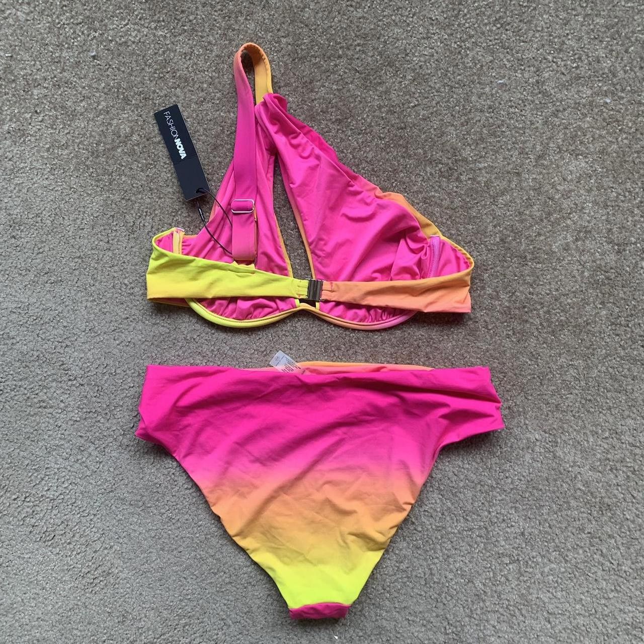 Fashion Nova Fashion Nova Swimsuit Never Worn Size ONE SIZE - 4 Thumbnail