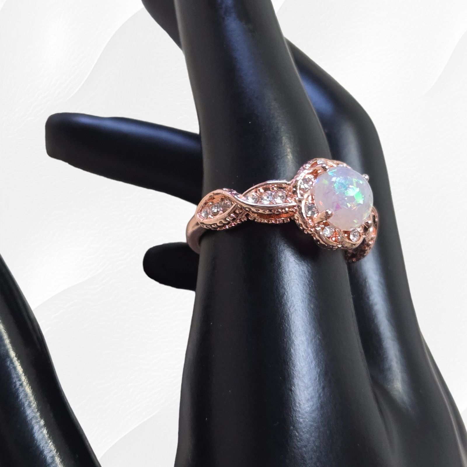 Other Opal Rose Golden Twisted Band Fashion Ring Size 8 Size ONE SIZE - 6 Thumbnail