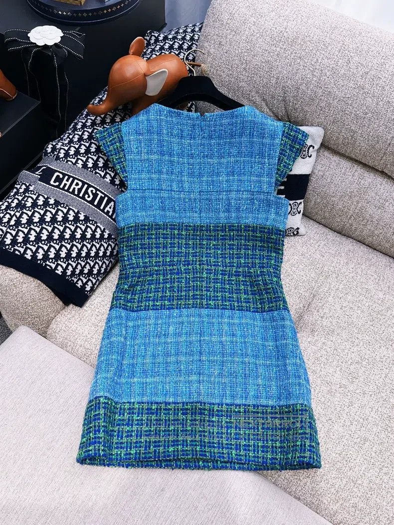Chanel Chanel Waterfall Series Peacock Blue Woven Sleeveless Dres Size XS / US 0-2 / IT 36-38 - 2 Thumbnail