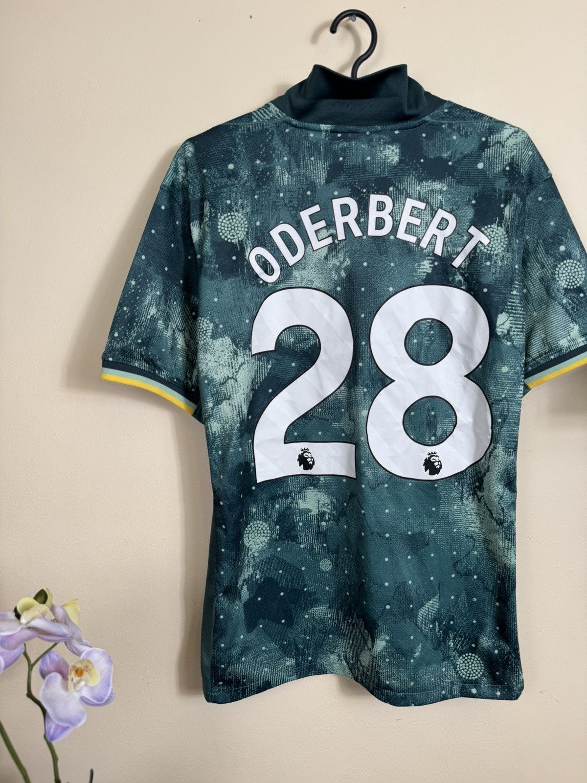 Nike Tottenham Hotspur Jersey #38 Oderbert Nike 2024-25 L Size US L / EU 52-54 / 3 - 15 Thumbnail