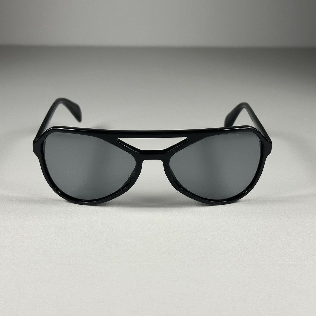 Prada SPR 22R Black Frame Grey Lenses Aviator Sunglasses Prada SPR 22R Black Frame Grey Lenses Aviator Sunglasses  main image 3