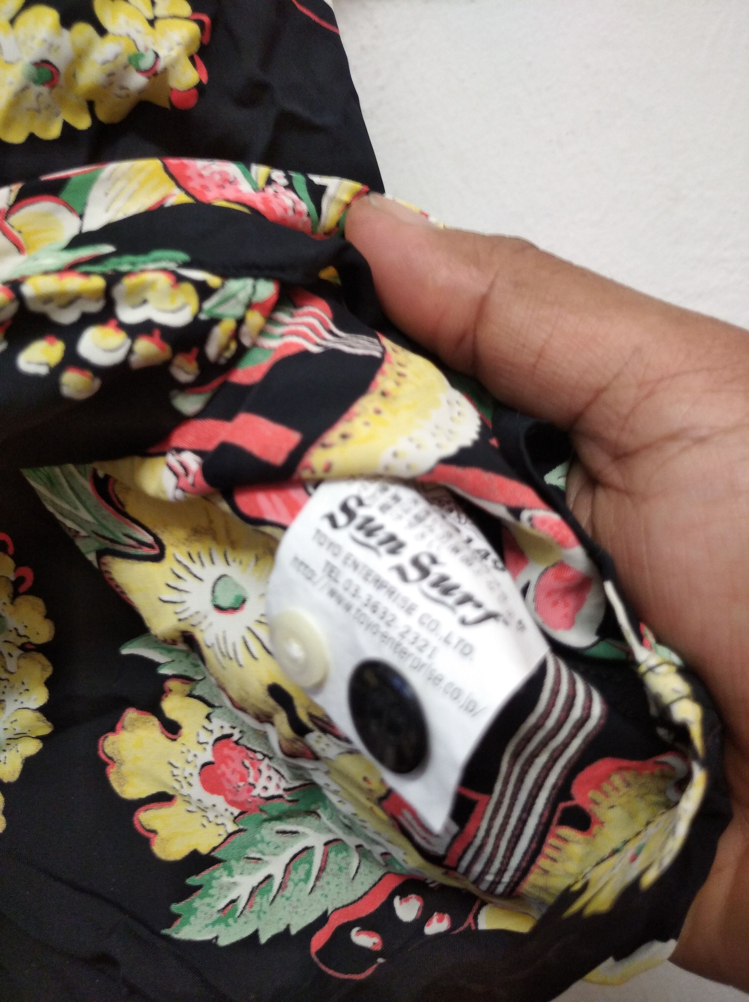 Japanese Brand × Sun Surf Sunsurf hawaiian design guitar shirt for kids Size US XS / EU 42 / 0 - 3 Thumbnail