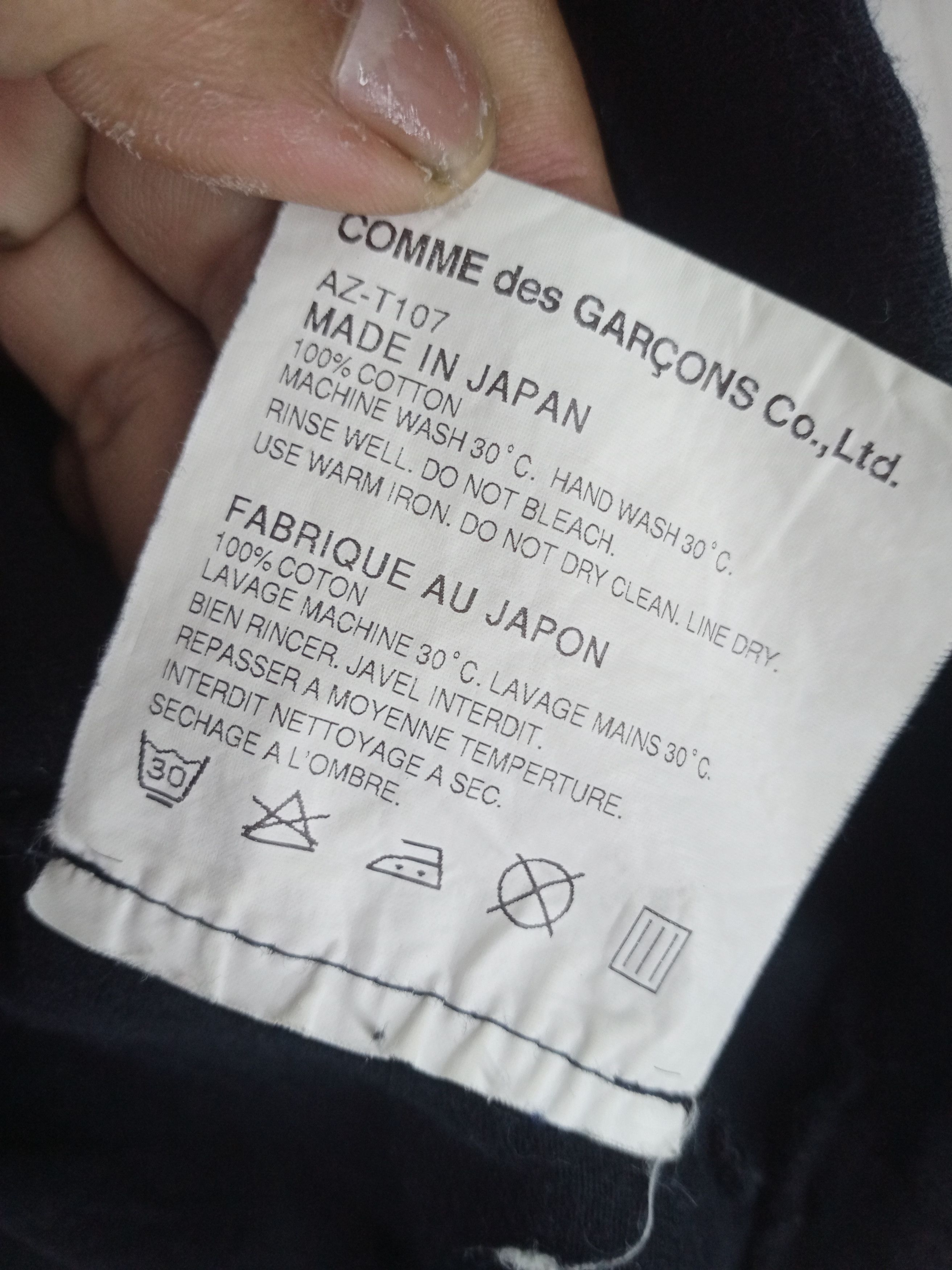 Comme des Garcons Rare Vintage Comme Des Garcons Play Tshirt Size US S / EU 44-46 / 1 - 5 Thumbnail
