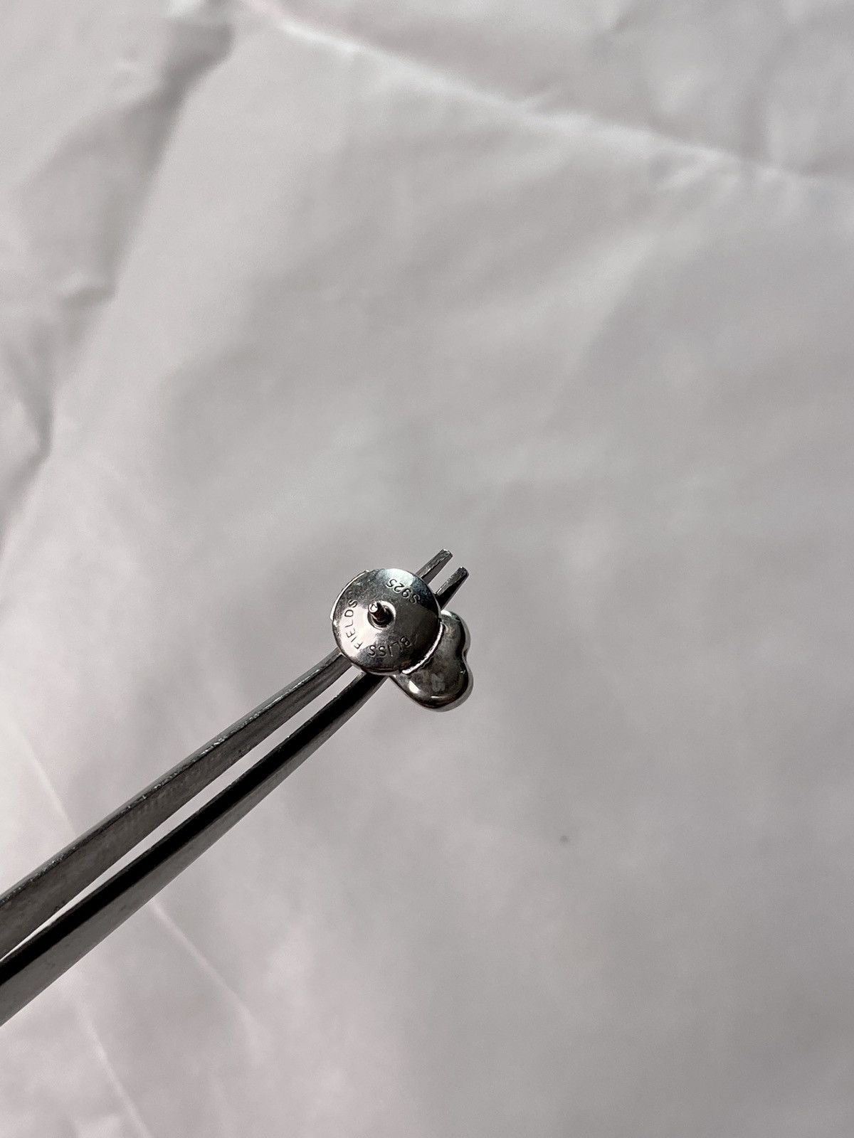 Drain Gang SEND OFFERS g'LOSS BABY LOVE PILL (v.2) Earrings Size ONE SIZE - 14 Thumbnail