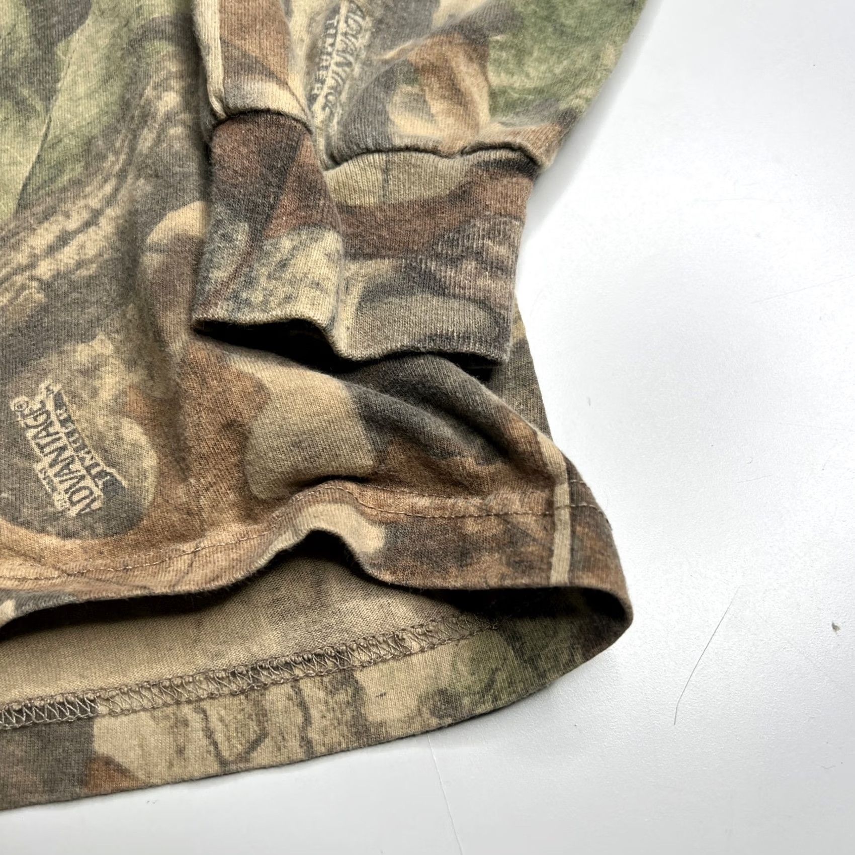 Realtree Vintage Realtree camo long sleeve shirt hunting outdoors crewneck XL Size US XL / EU 56 / 4 - 2 Thumbnail