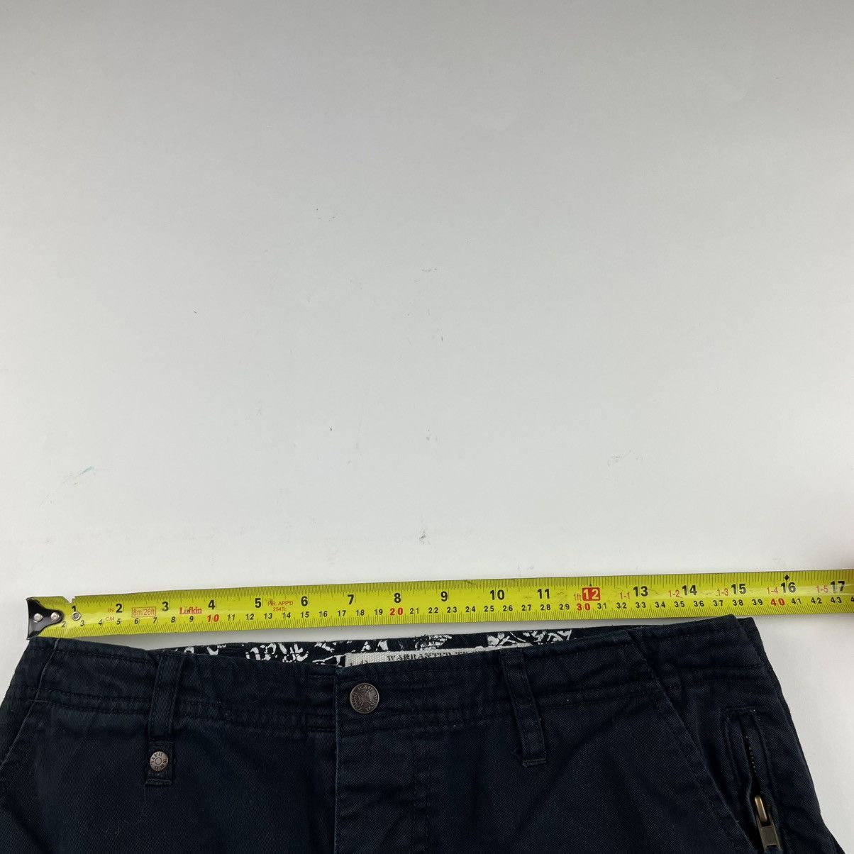 3RD THIRD RAIL SHORTS Size 30 Y2K Skateboard Cargo Grunge