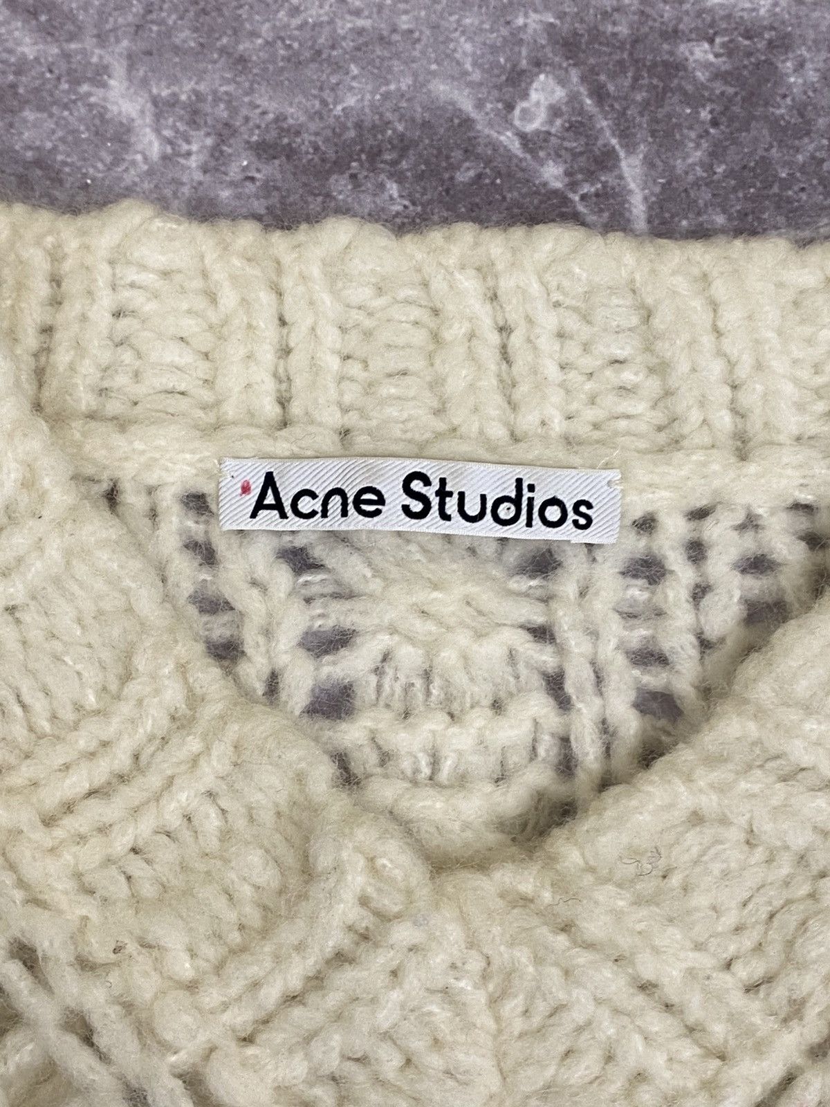 Acne Studios Acne Studios Distressed Raw Edge Yarn Oversized Chunky Vest Size XS / US 0-2 / IT 36-38 - 2 Thumbnail