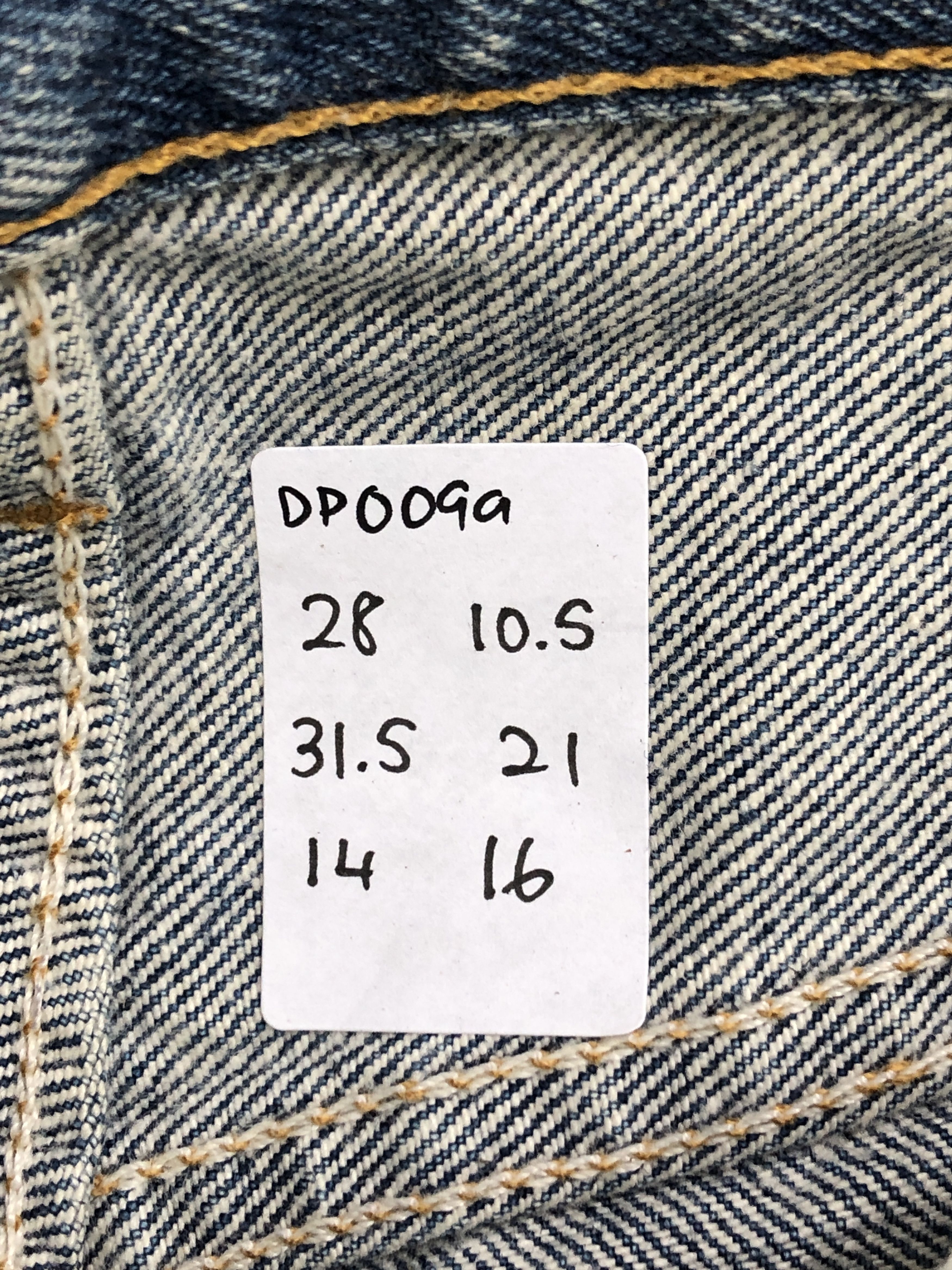 Levi's × Vintage Rusty Faded Blue Vintage 90s Levis 501 Jeans Size US 28 / EU 44 - 17 Thumbnail
