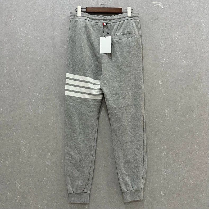 Thom Browne Thom Browne size2 Grey trousers Size US 26 / EU 42 - 2 Thumbnail