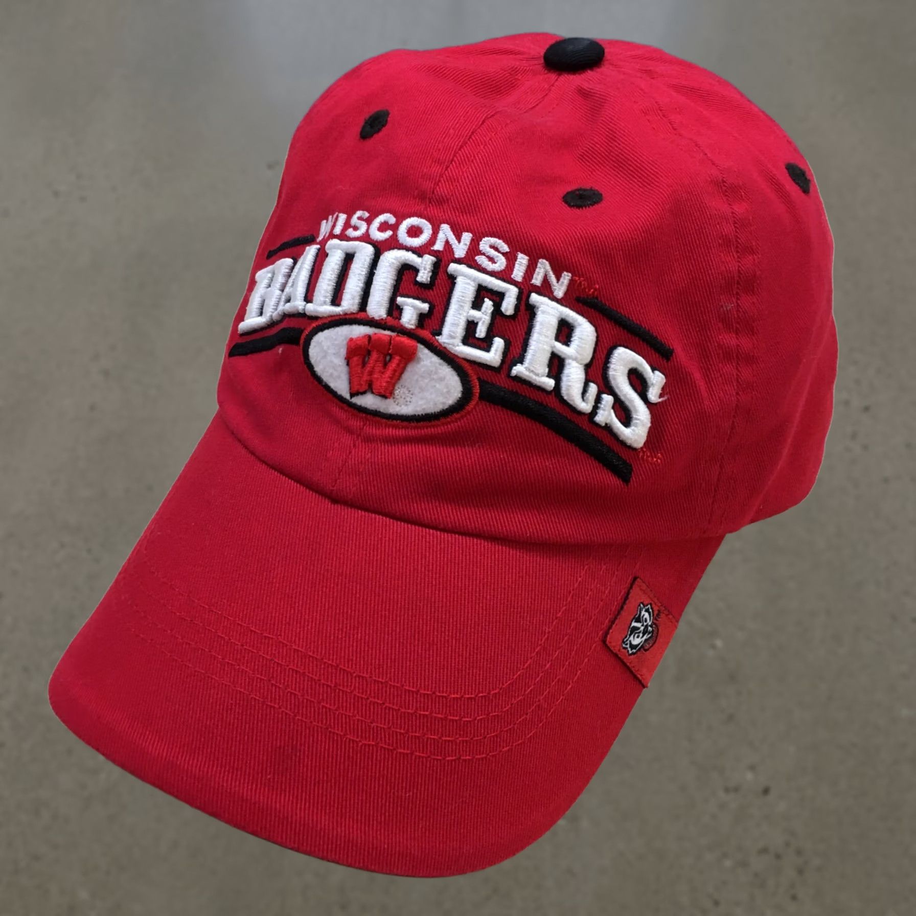 Top Of The World Wisconsin Badgers Baseball Cap Hat Mens Red One Size Adjustable Curved Brim TOW Size ONE SIZE - 1 Thumbnail