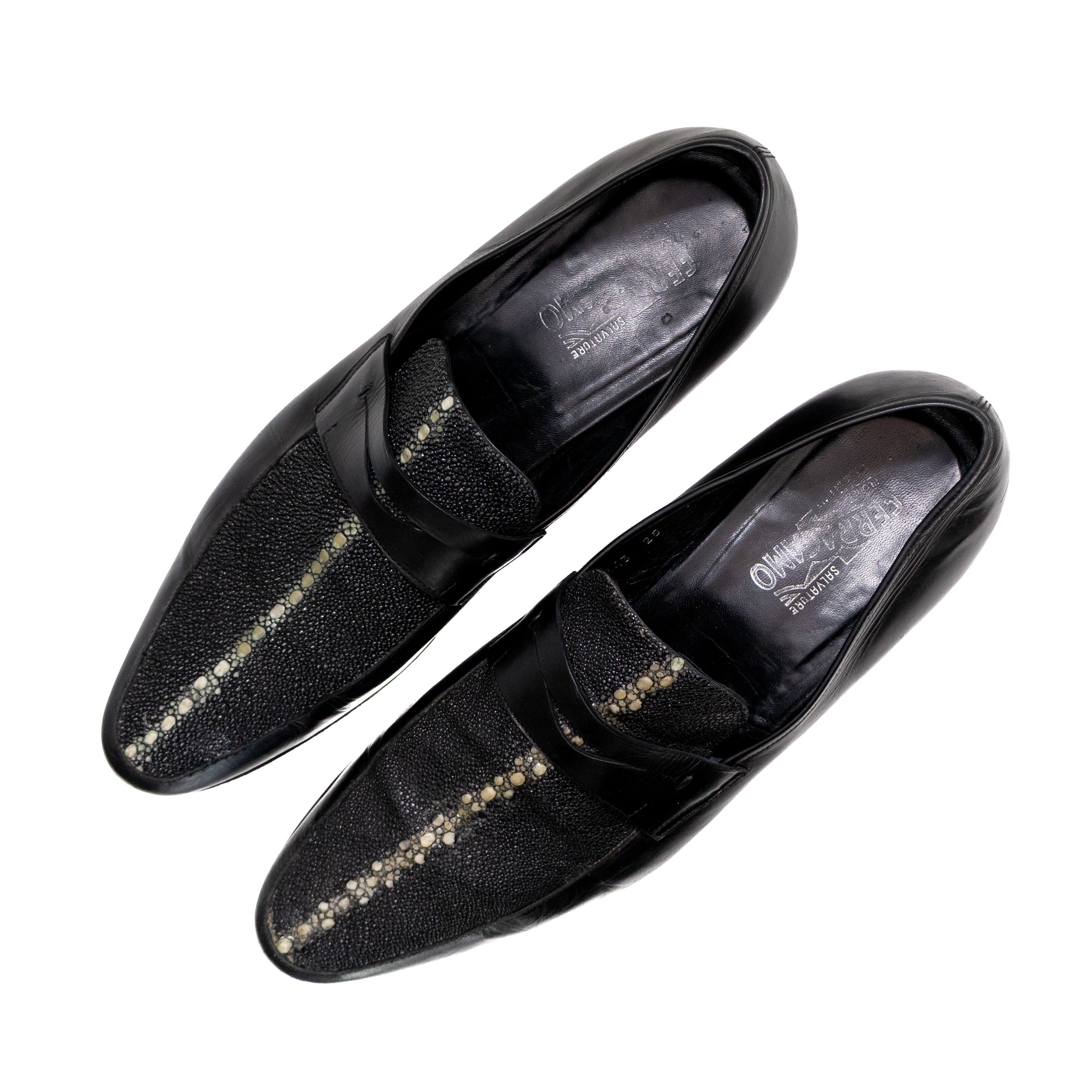Salvatore Ferragamo Salvatore Ferragamo Stingray Leather Loafers Black US 12 D Size US 12 / EU 45 - 7 Thumbnail