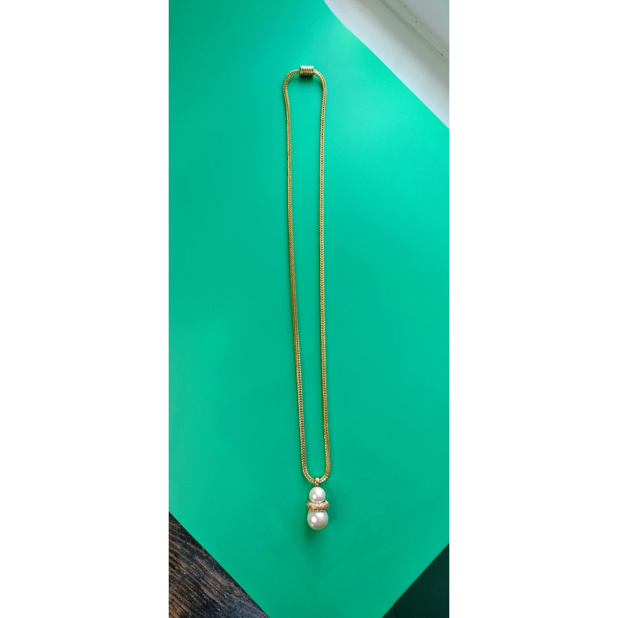 Other Vintage Gold Tone Necklace Magnetic Clasp Double Faux Pearl Size ONE SIZE - 13 Thumbnail