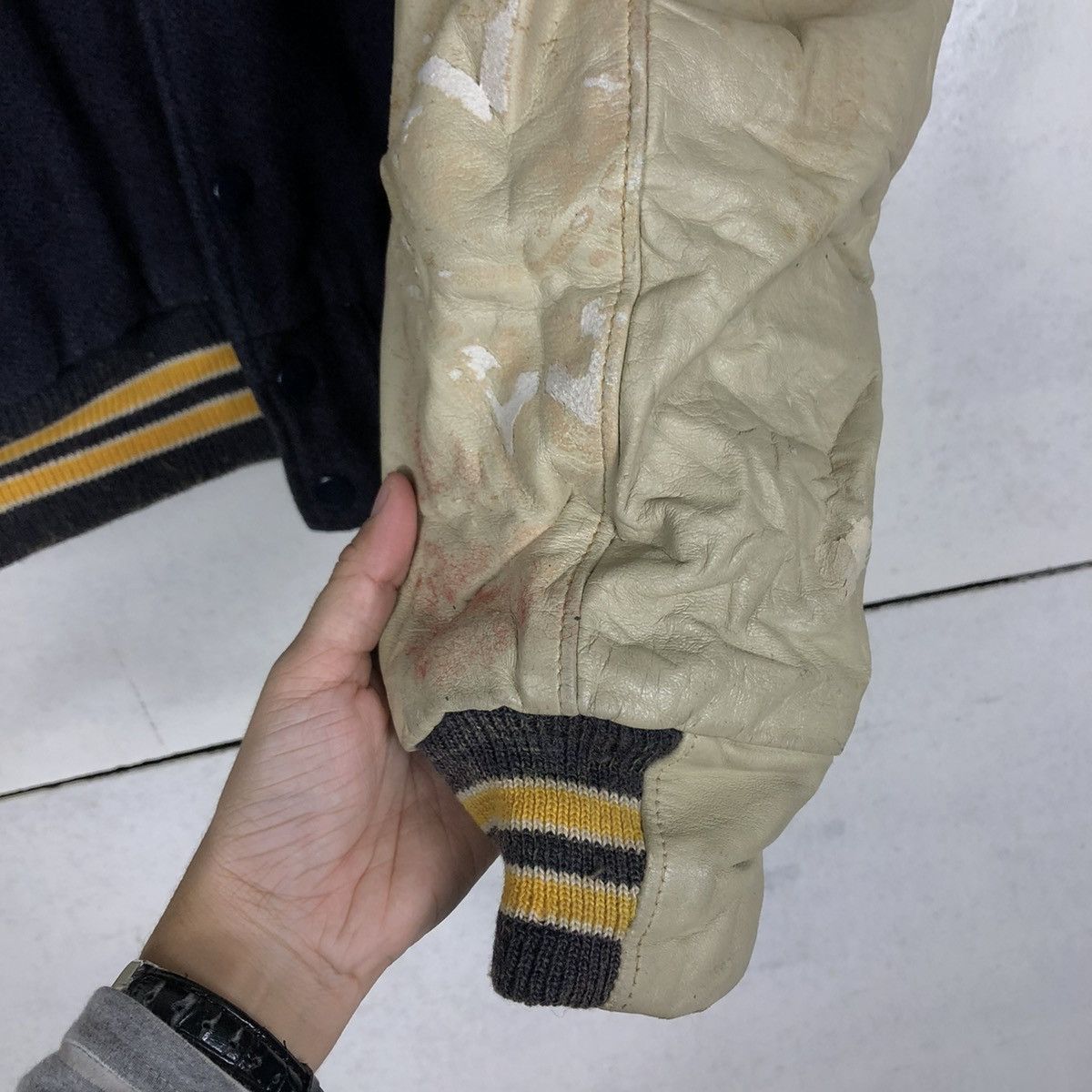 Golden Bear 🔥VINTAGE VARSITY LEATHER JACKET GOLDEN BEAR MADE IN USA Size US L / EU 52-54 / 3 - 17 Thumbnail