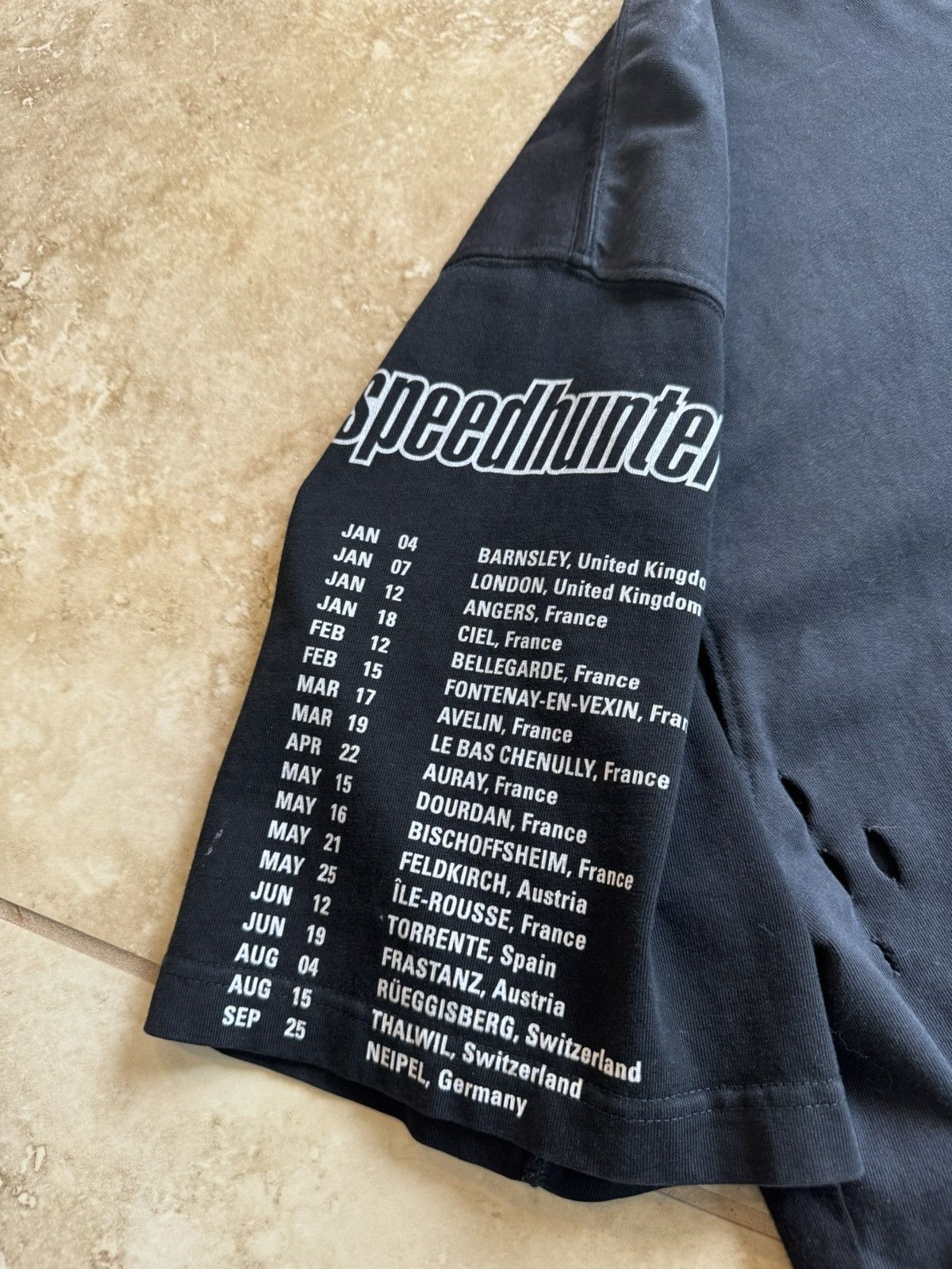 Balenciaga Balenciaga Speed Hunters Upside Down Tee Size US L / EU 52-54 / 3 - 4 Thumbnail