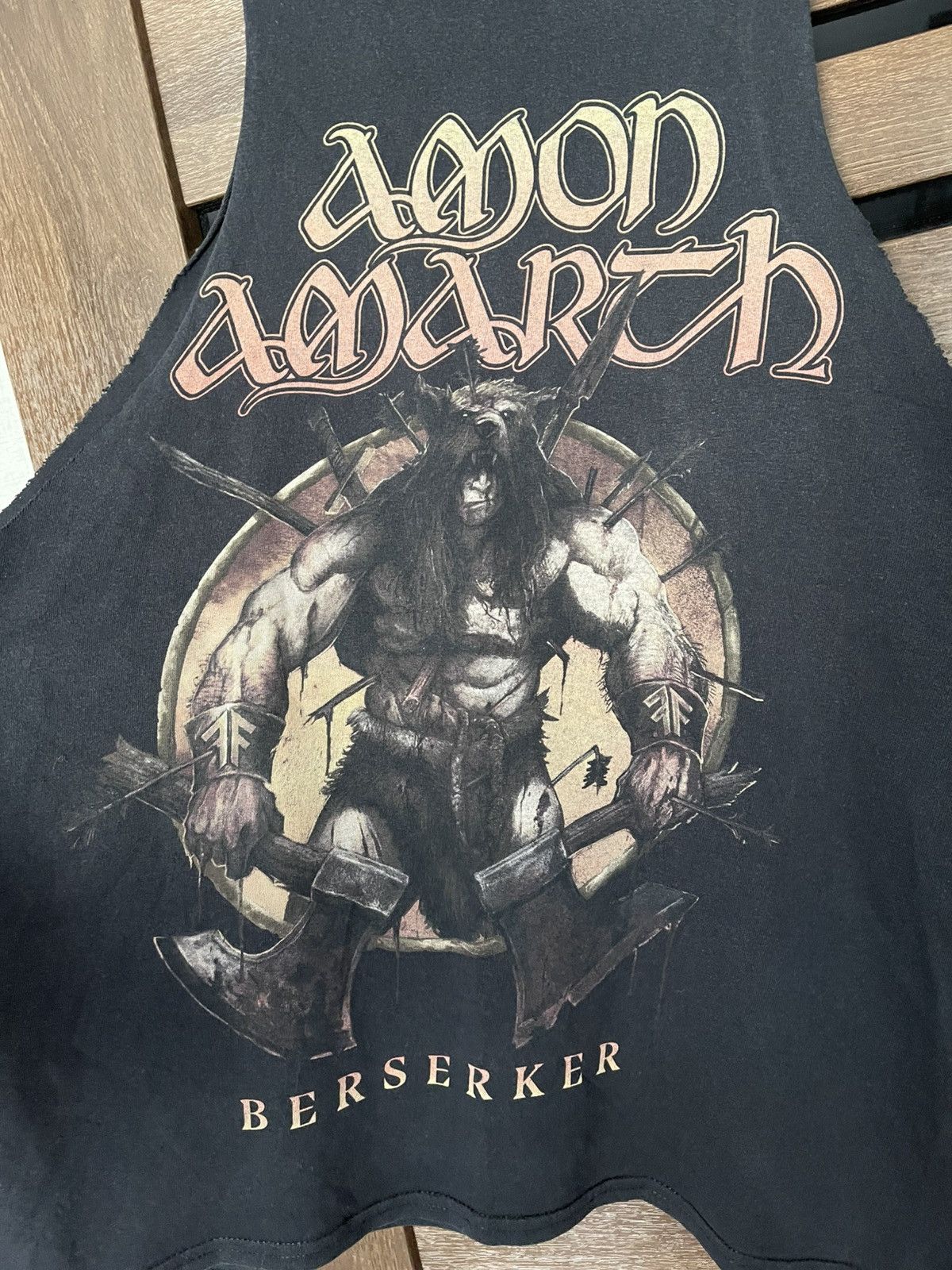 Band Tees Amon Amarth Berserker Vintage Rock Band T-Shirt Tee Tank Top Size US L / EU 52-54 / 3 - 5 Thumbnail