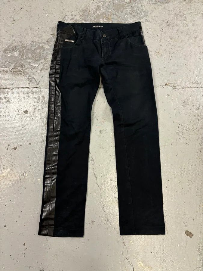 Dolce & Gabbana 2010s Dolce & Gabbana Black Glossy Leather Trim Slim Jeans Size US 32 / EU 48 - 1 Thumbnail