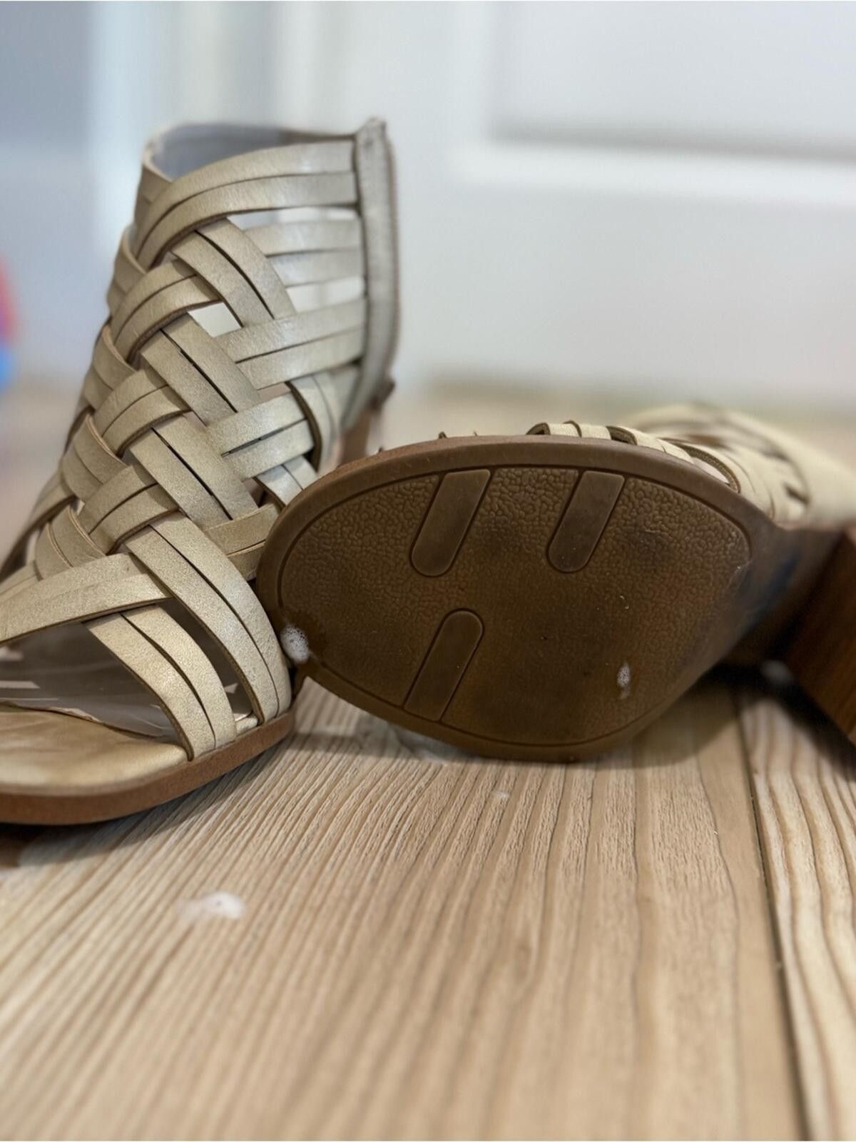 Other Woven Open-Toe Block Heel Sandals - Beige Size US 6 / IT 36 - 2 Thumbnail
