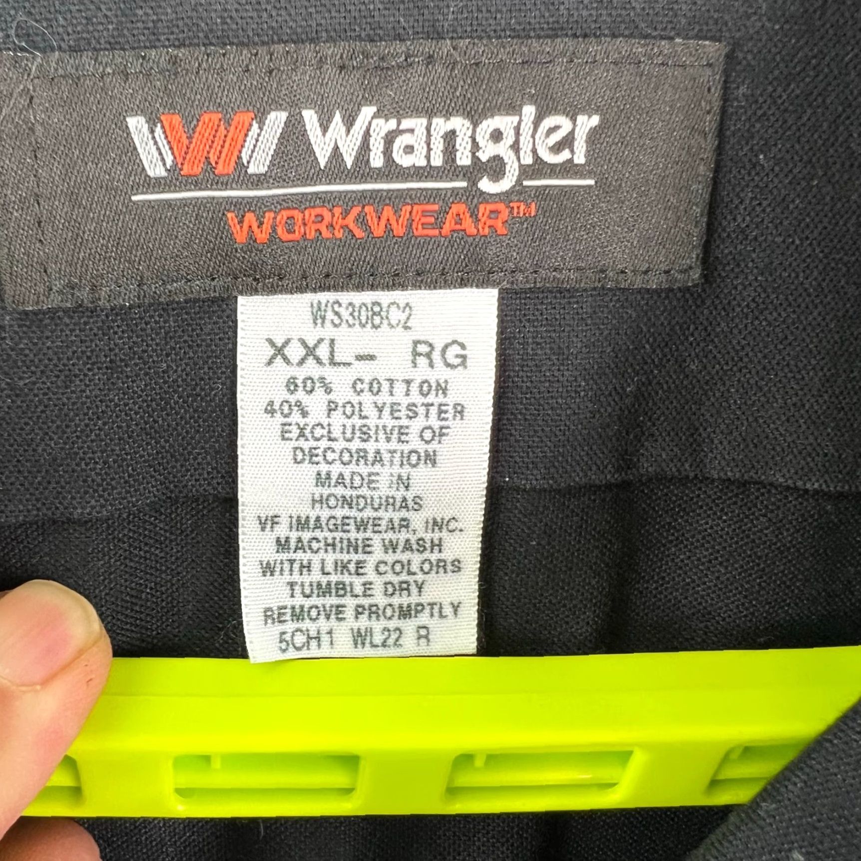 Wrangler Wrangler Workwear Camo Button Up Long Sleeve Mens XXL Black Green Pockets Size US XXL / EU 58 / 5 - 5 Thumbnail