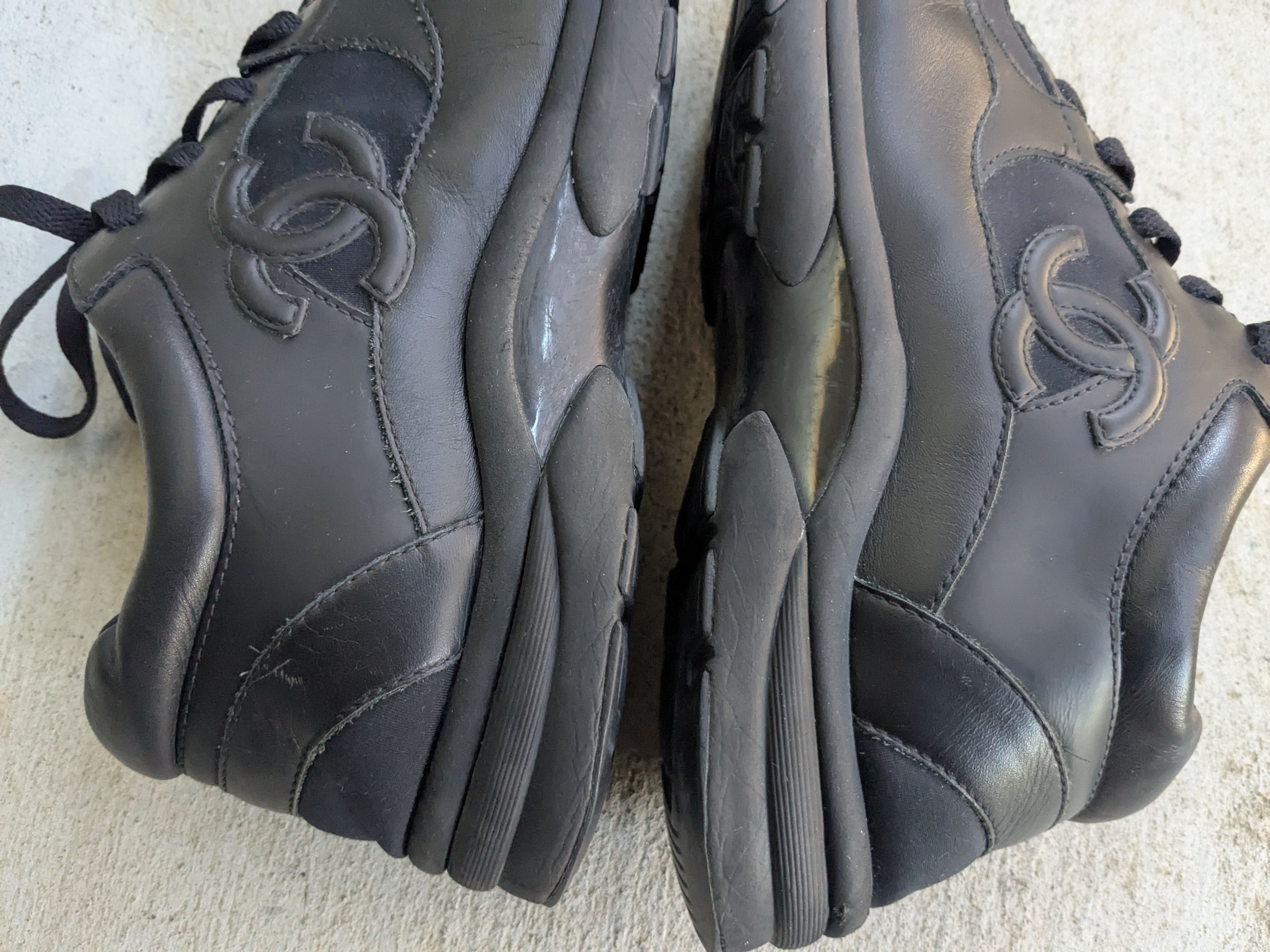 Chanel Chanel CC Logo Runners Sneakers Black 10 43 Leather Size US 10 / EU 43 - 7 Thumbnail