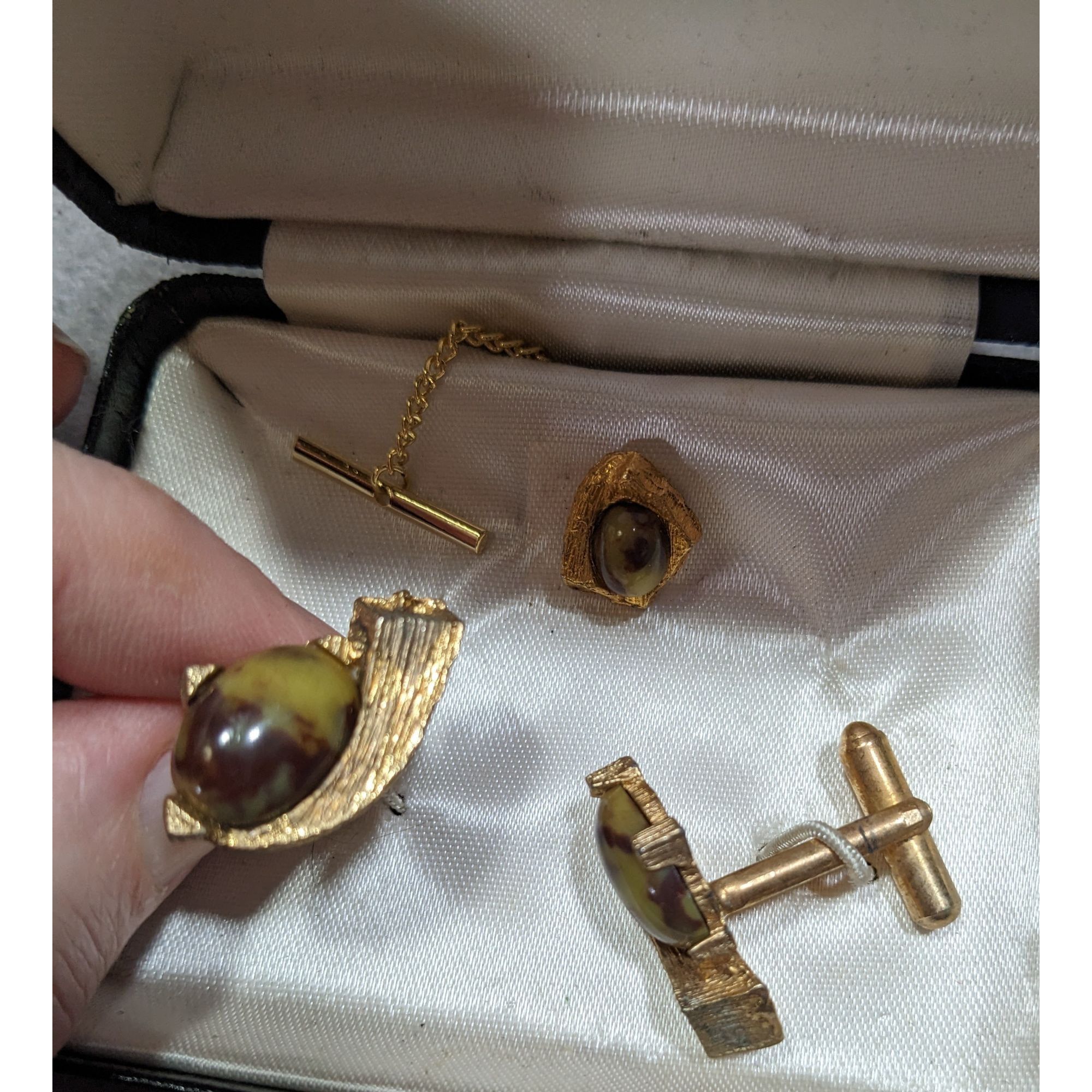 Other Tribley's Vintage Cuff Link And Tie Tack Set Gold Tone With Size ONE SIZE - 4 Thumbnail