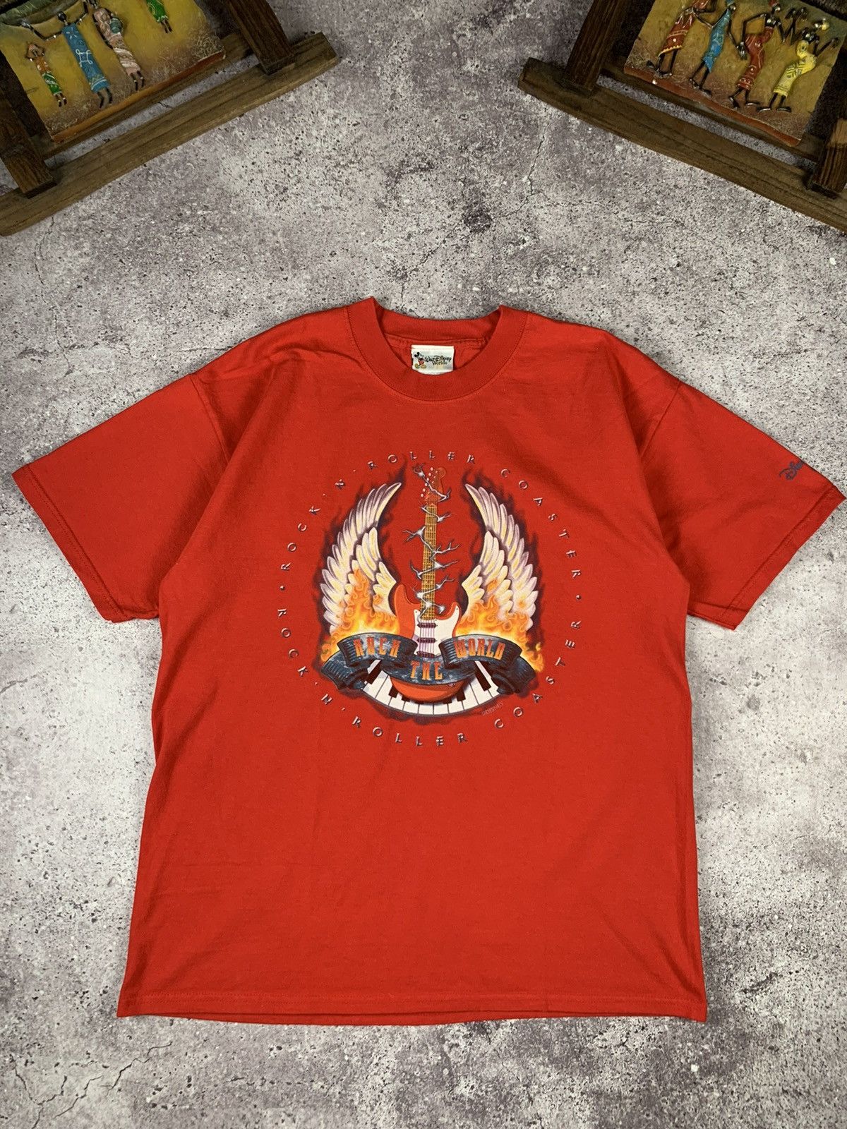 Pre-owned Disney Vintage Walt  World Printed T-shirt Rock N Roll In Red