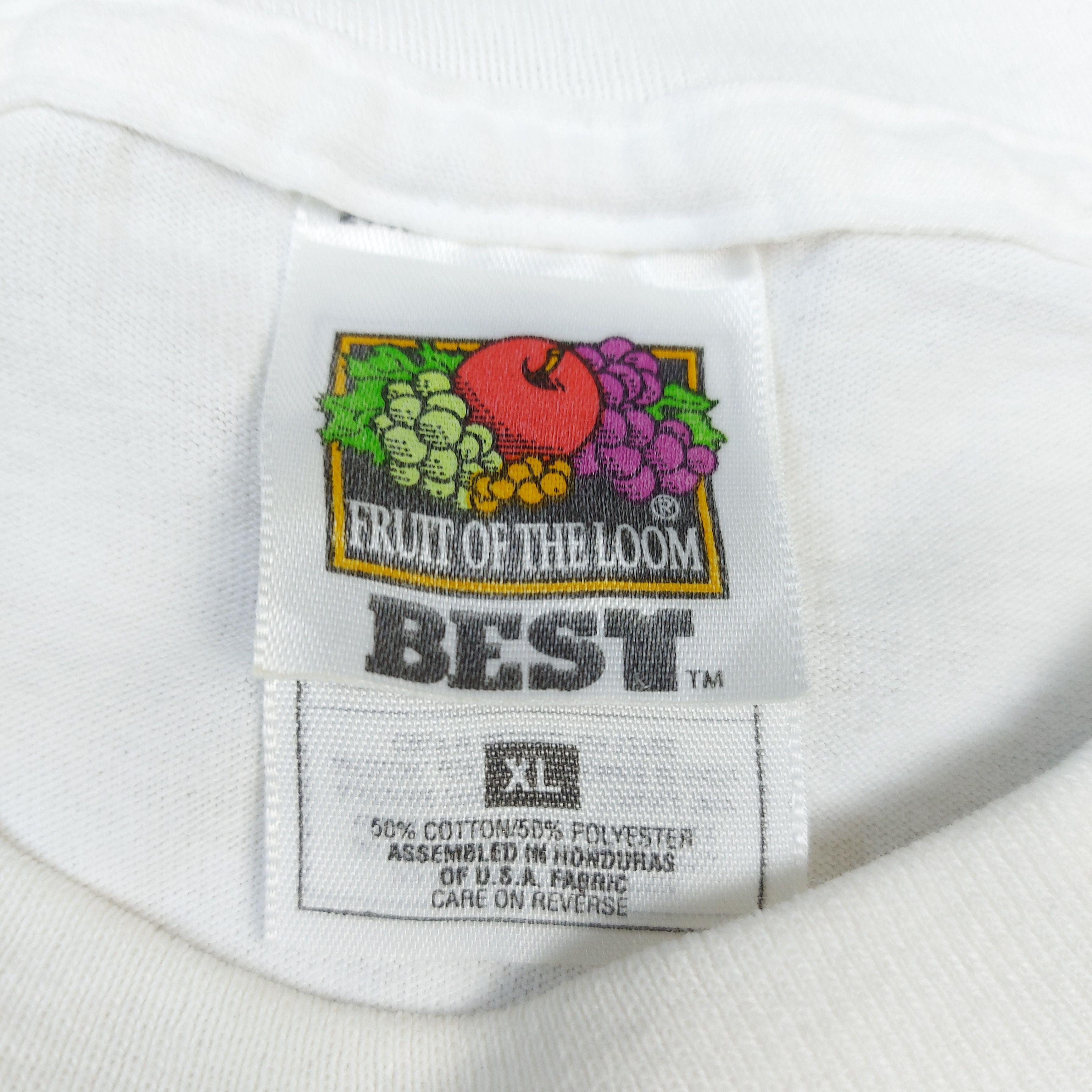 Apple Vintage 90s AT&T CARES In touch with our community TEE Size US XL / EU 56 / 4 - 9 Thumbnail