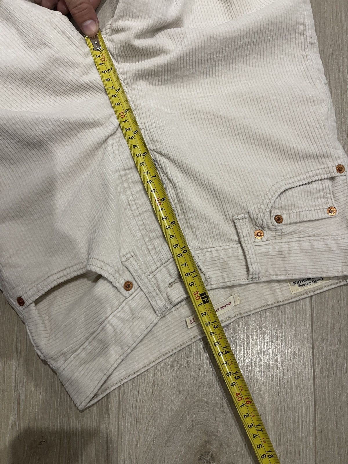 Levi's Levi’s premium corduroy pants rib cage straight W25 Size 25" / US 0 / IT 36 - 11 Thumbnail