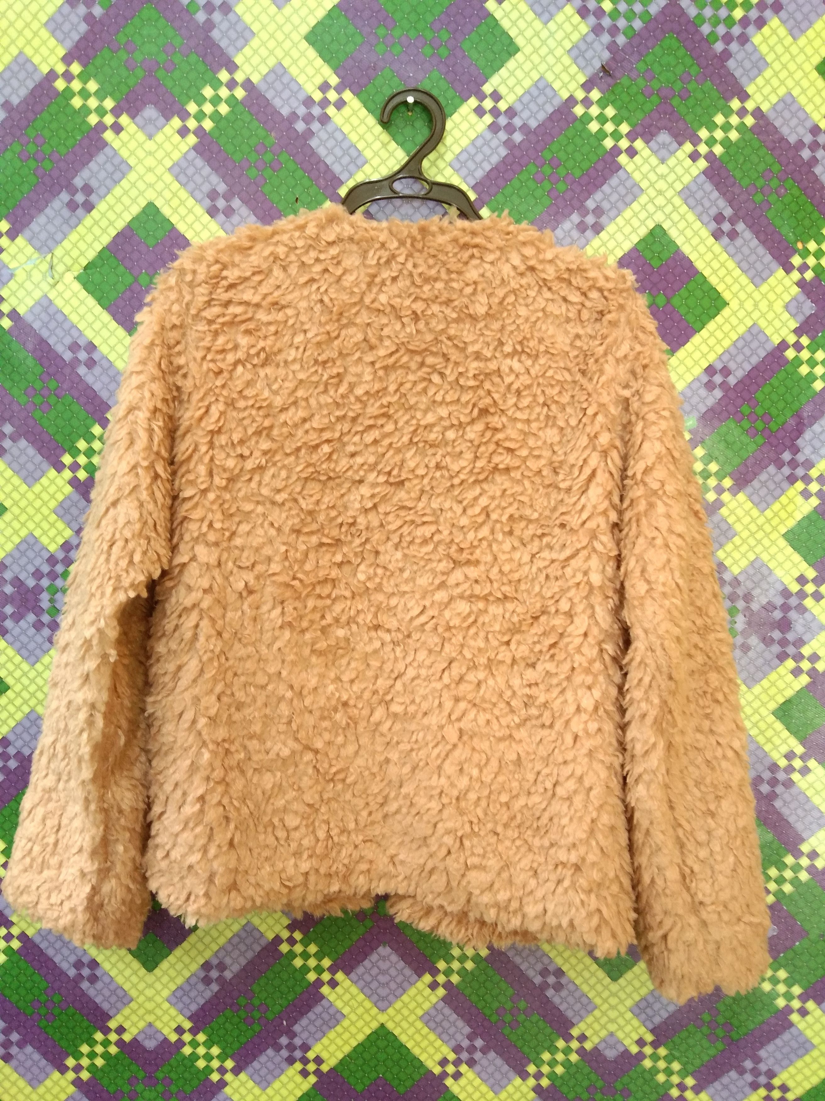 Designer SOFT & FLUFFY WOMEN'S SINGLE CLIP CARDIGAN Size S / US 4 / IT 40 - 3 Thumbnail
