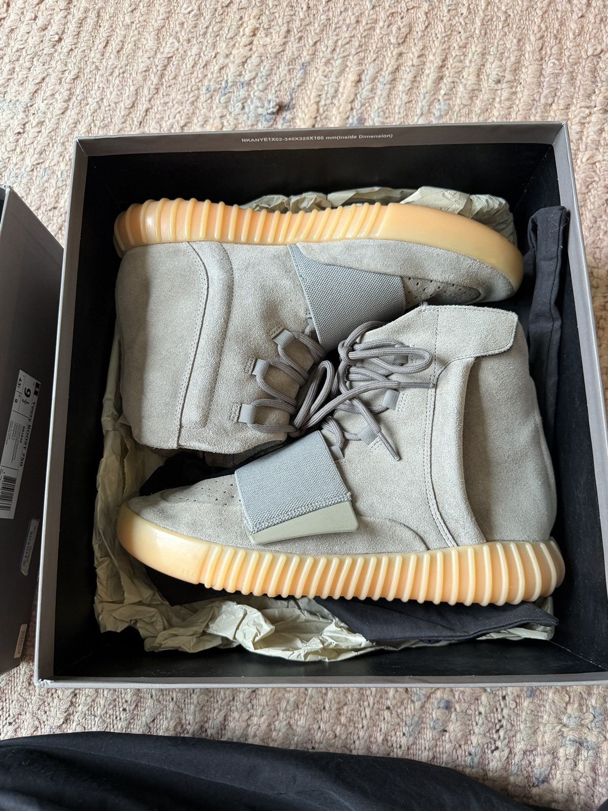 Yeezy Yeezy Boost 750 grey gum Size US 9.5 / EU 42-43 - 1 Thumbnail