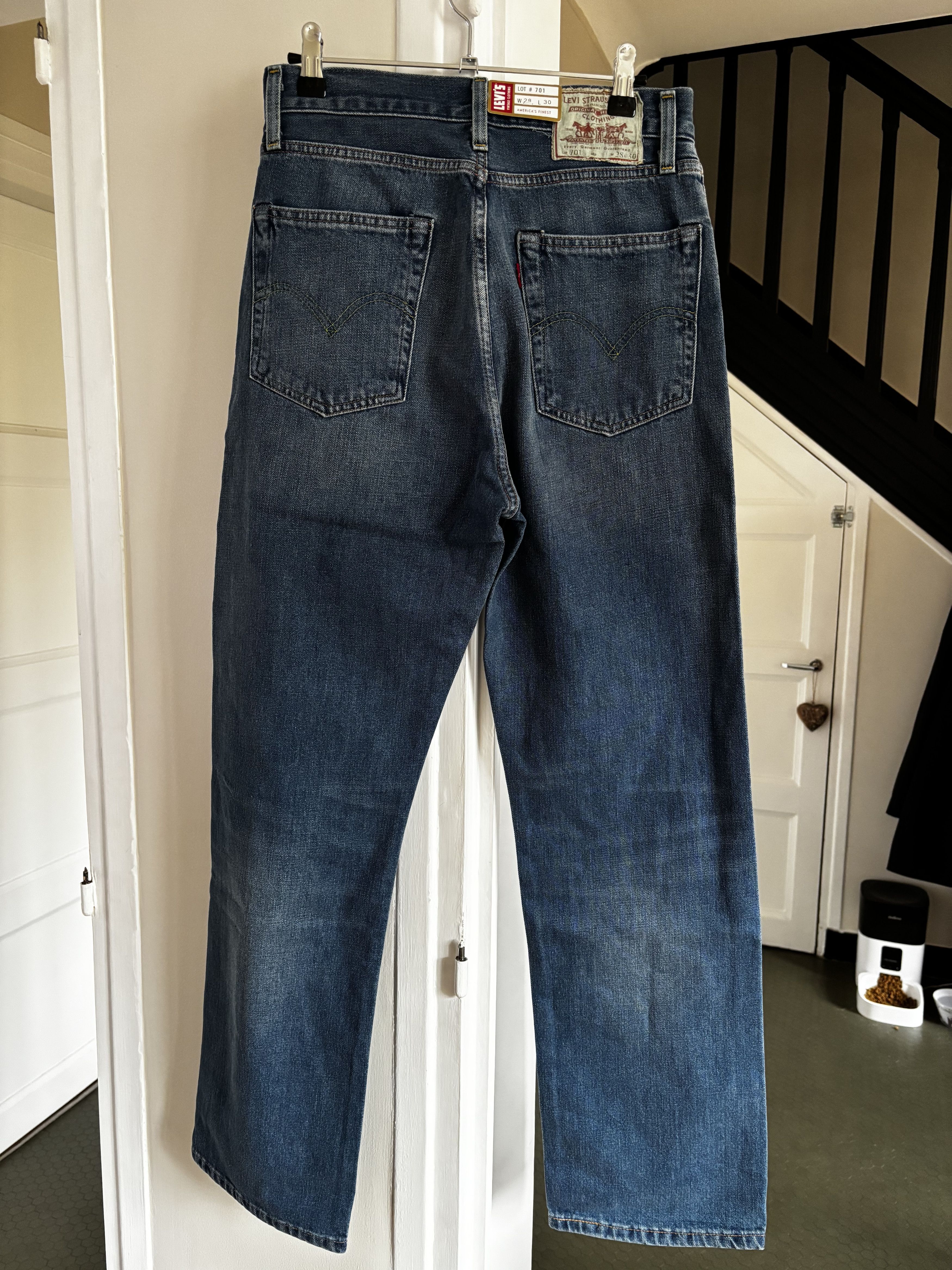 Levi's Vintage Clothing LVC 701 1950s Japanese Selvedge Denim — W28 L30 — NWT Size 28" / US 6 / IT 42 - 2 Thumbnail