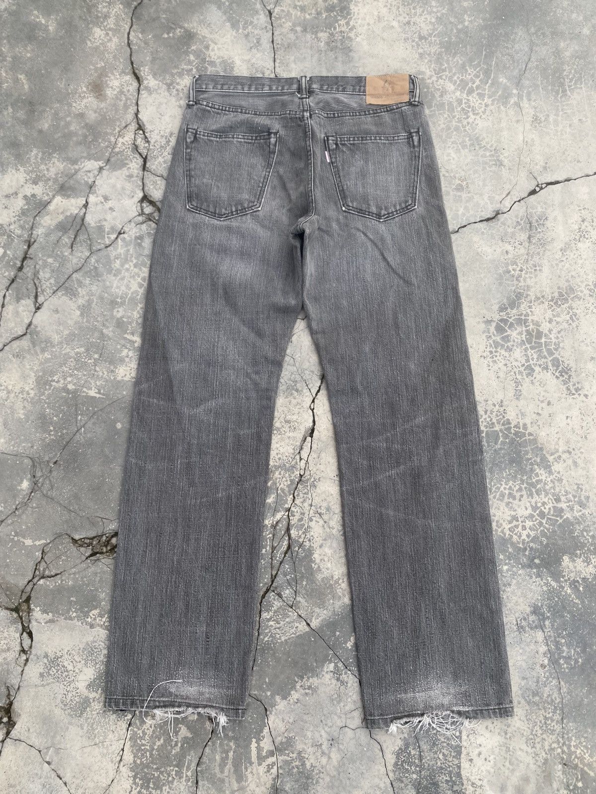 Yohji Yamamoto Rare YOHJI YAMAMOTO Femme Mode Magic Wash Jeans Size US 31 - 1 Thumbnail