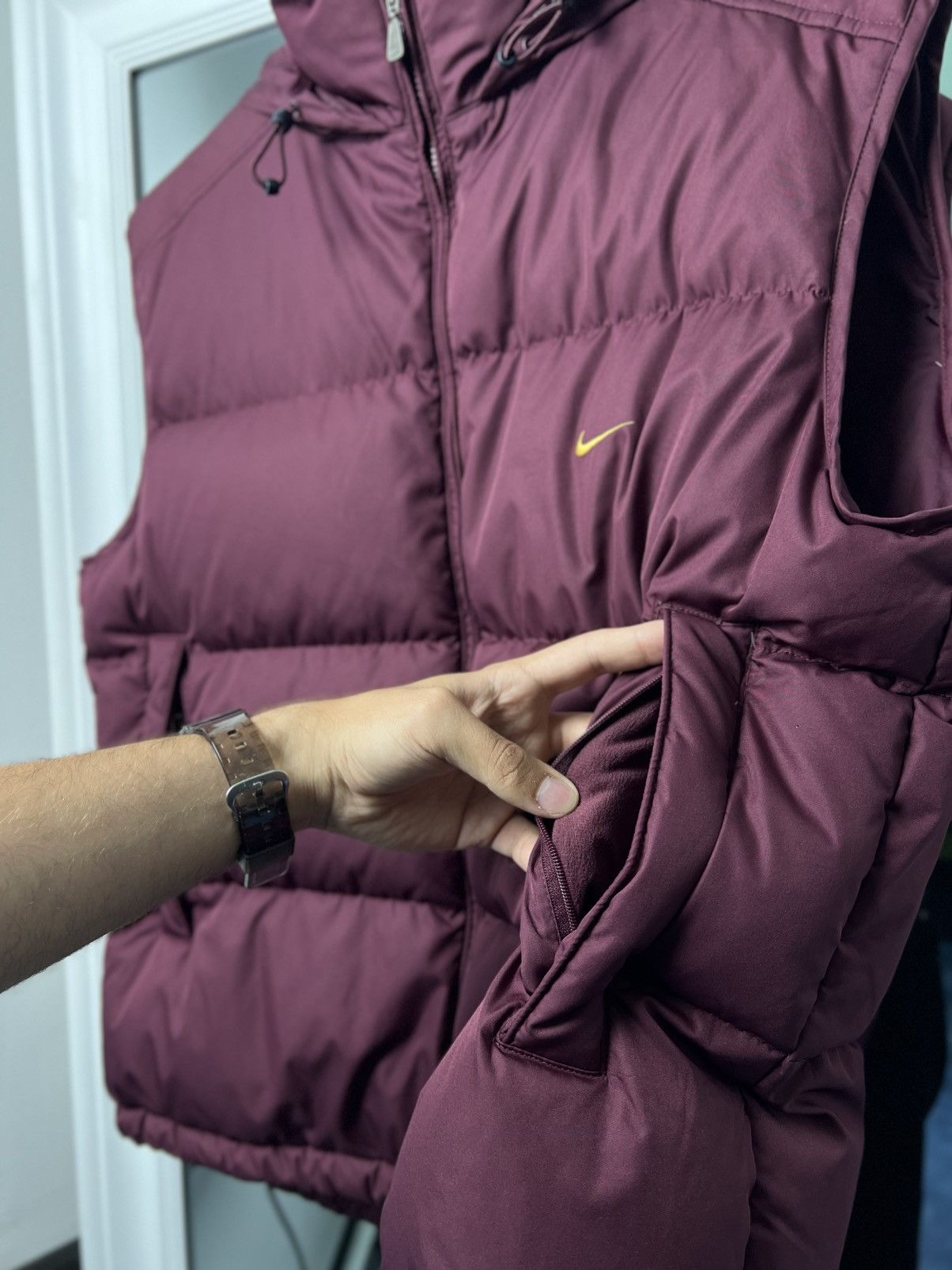 Nike Nike Vintage Burgundy Down Puffer Vest Men’s L Size US L / EU 52-54 / 3 - 7 Thumbnail