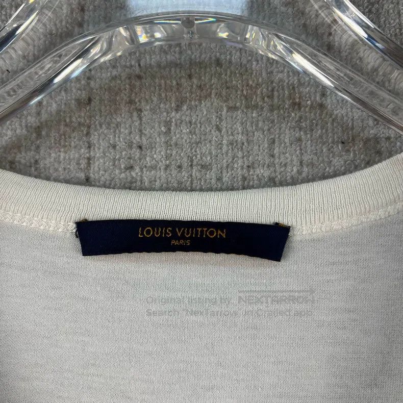 Louis Vuitton Louis Vuitton Gesture printed crew neck short sleeves Size US XL / EU 56 / 4 - 4 Thumbnail