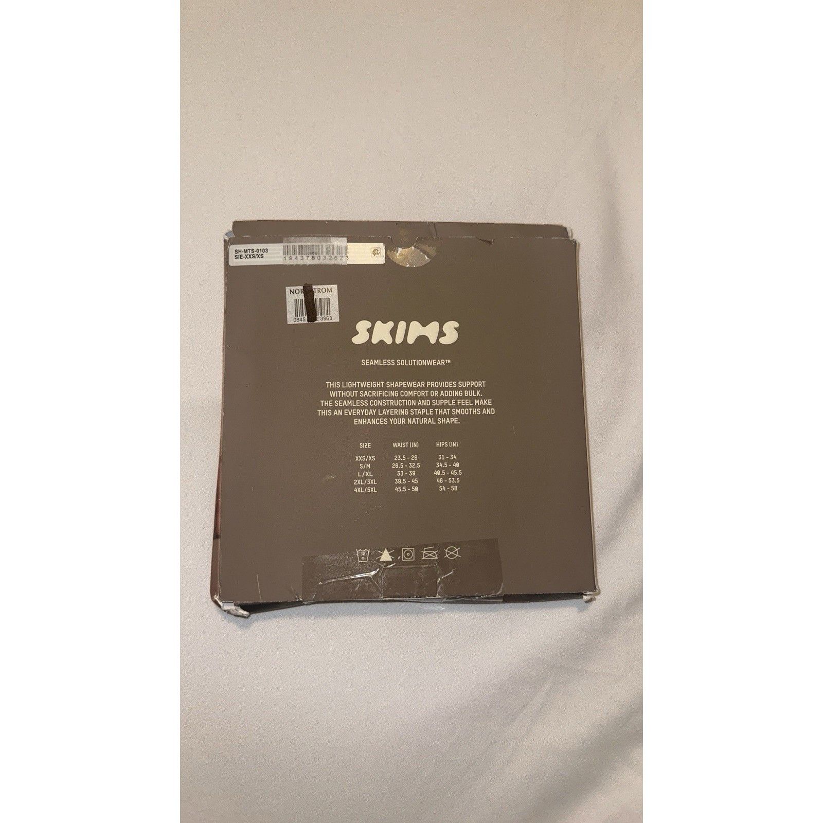 SKIMS NWT SKIMS High Waisted Mid Thigh Short Size ONE SIZE - 8 Thumbnail