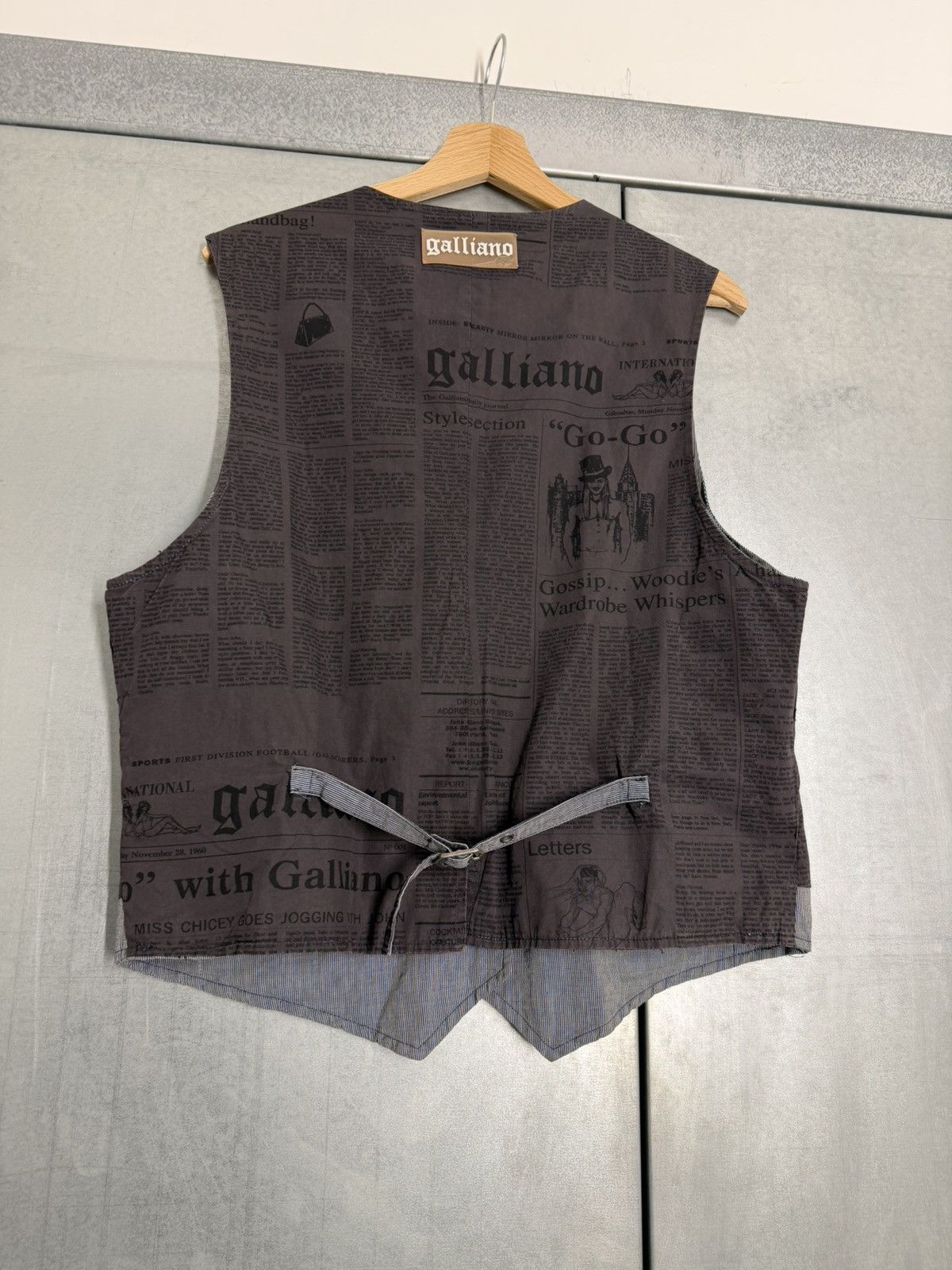 John Galliano Vintage 00s John Galliano Gazette Reversibel Vest Size US L / EU 52-54 / 3 - 8 Thumbnail