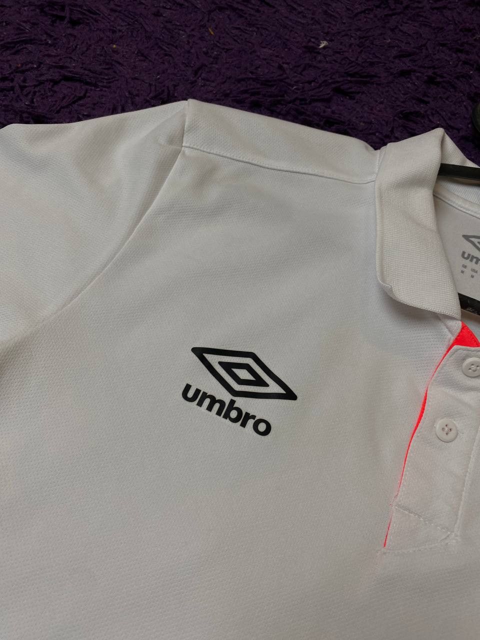 Umbro Print White T-Shirt Umbro O2 Logo Vintage Polo Size US M / EU 48-50 / 2 - 5 Thumbnail