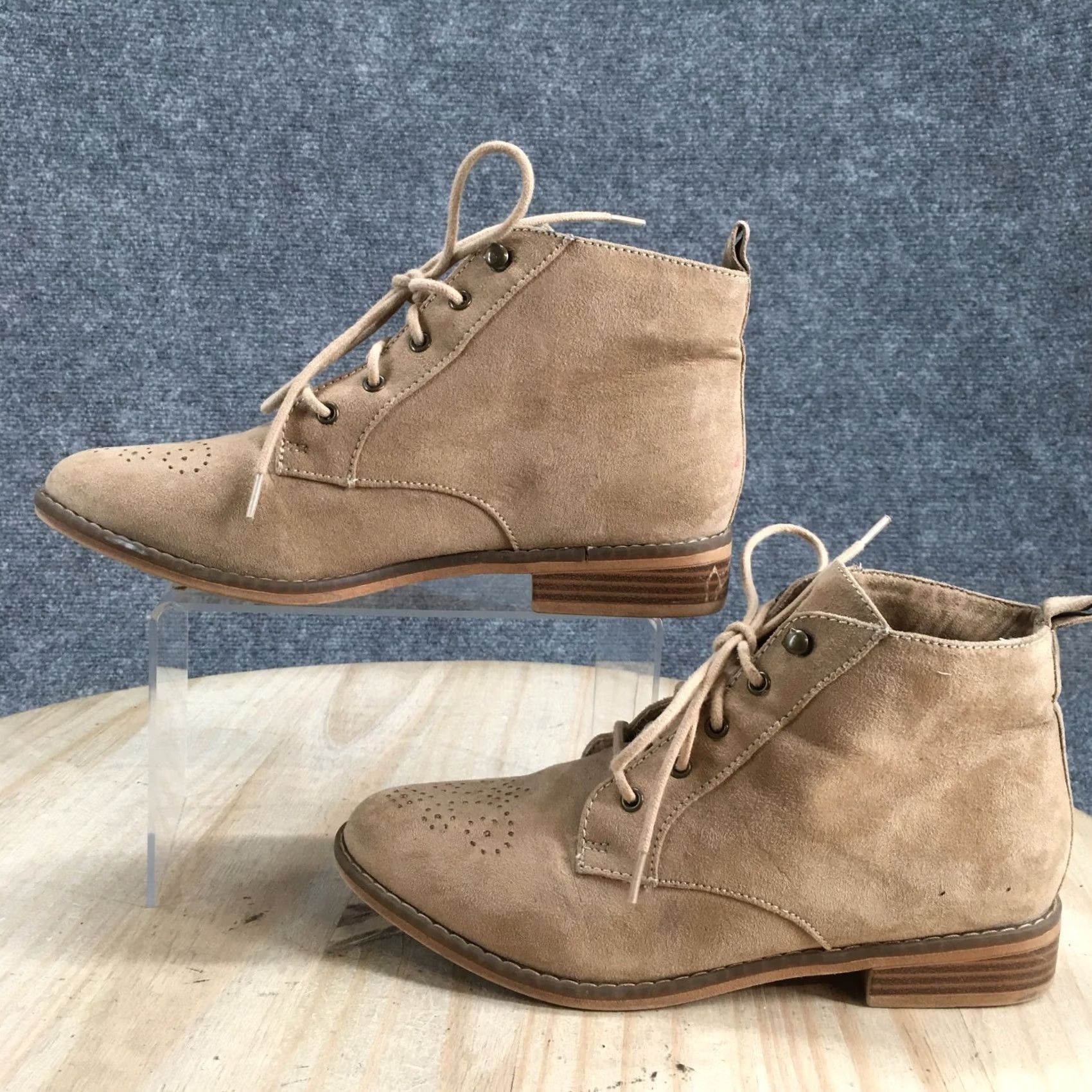 Vintage Rocket Dog Boots Womens 7.5 Lace Up Medallion Toe Ankle Bootie Brown Fabric Size US 8 / IT 38 - 2 Thumbnail