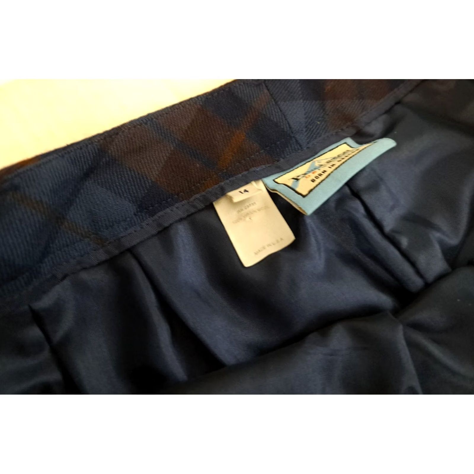 Pendleton VINTAGE Pendleton Pants Wool Plaid Dress Pants 100% Virgin Wool Women Blue 14 USA Size 36" / US 14 / IT 50 - 5 Thumbnail