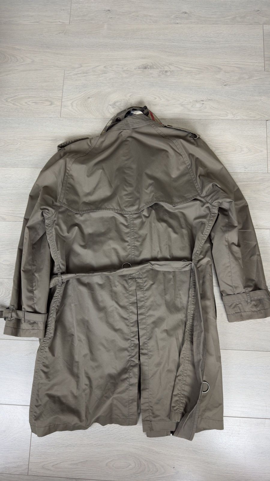 Burberry Burberry Middle length Belted Trench Size US XL / EU 56 / 4 - 7 Thumbnail