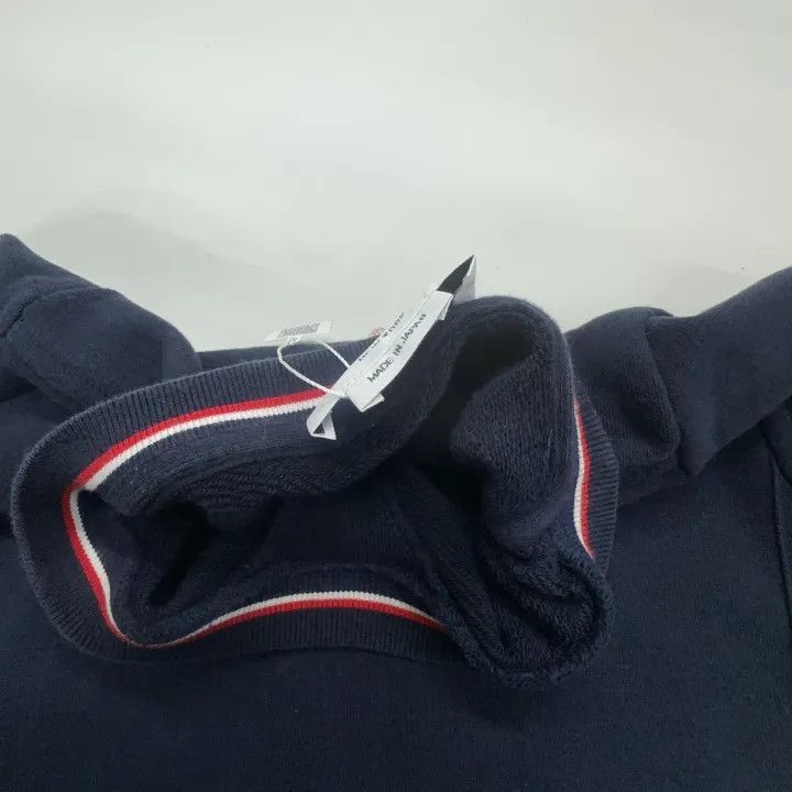 Thom Browne Thom Browne Classic Four Stripe Crew Neck Sweatshirt -2507 Size US S / EU 44-46 / 1 - 4 Thumbnail