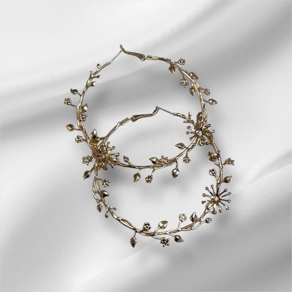 Designer Gold Floral Hoop Earrings Size ONE SIZE - 2 Thumbnail