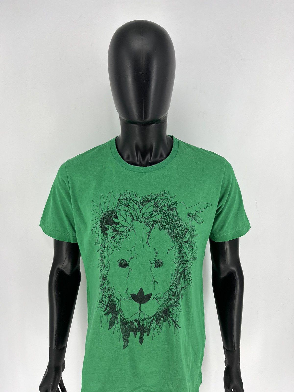 Uniqlo Vintage Mens Uniqlo x Lion Floral Hawai Tee🔥 Streetwear Sty Size US M / EU 48-50 / 2 - 5 Thumbnail