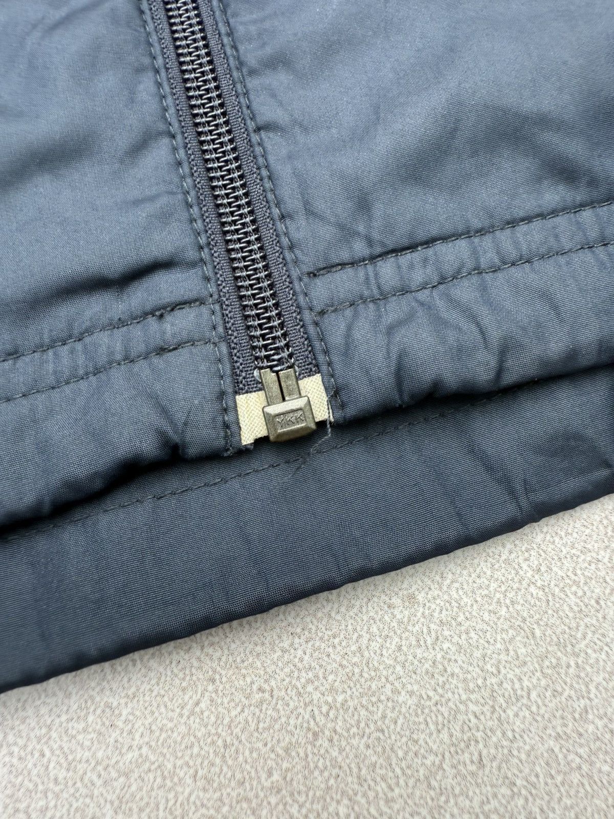 Nike 90’s NIKE RARE SWOOSH LOGO Y2K VINTAGEZIP NYLON JACKET RETRO Size US L / EU 52-54 / 3 - 6 Thumbnail