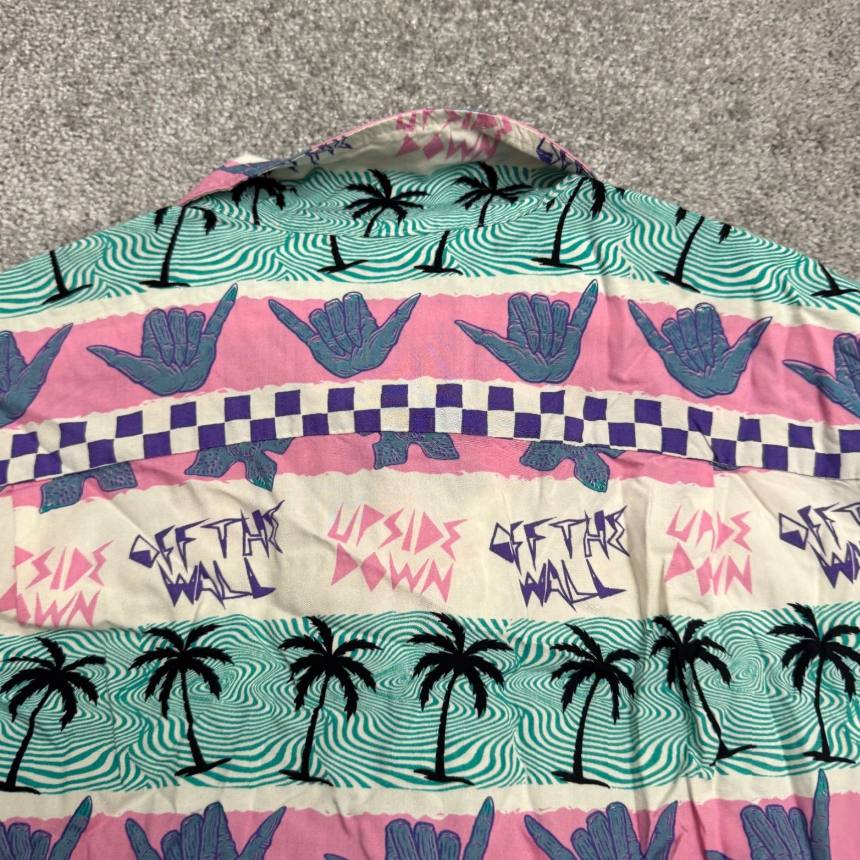 Vans Vans Off The Wall Stranger Things Button Down Shirt Mens Small Multicolor Demogorgon Size US S / EU 44-46 / 1 - 7 Thumbnail