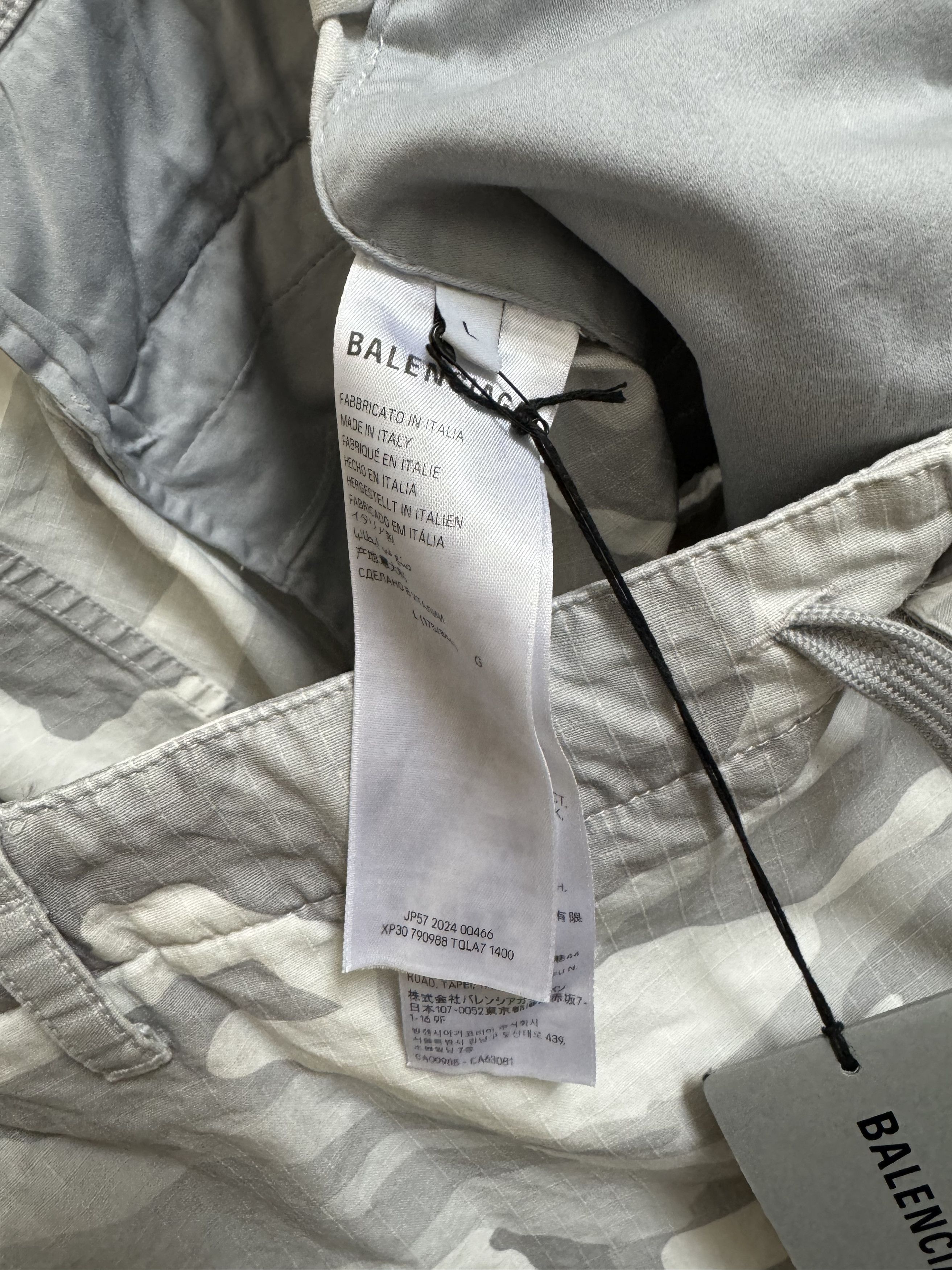 Balenciaga 2000$ Balenciaga Men's Camo Cargo Shorts Light Grey Size US 38 / EU 54 - 8 Thumbnail