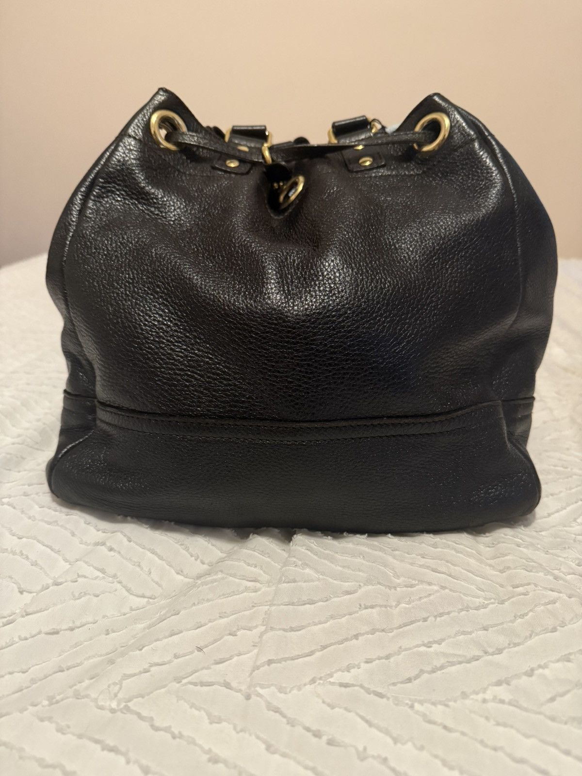 Yves Saint Laurent Yves Saint Laurent Lamb Skin Hand Bag Size ONE SIZE - 1 Thumbnail