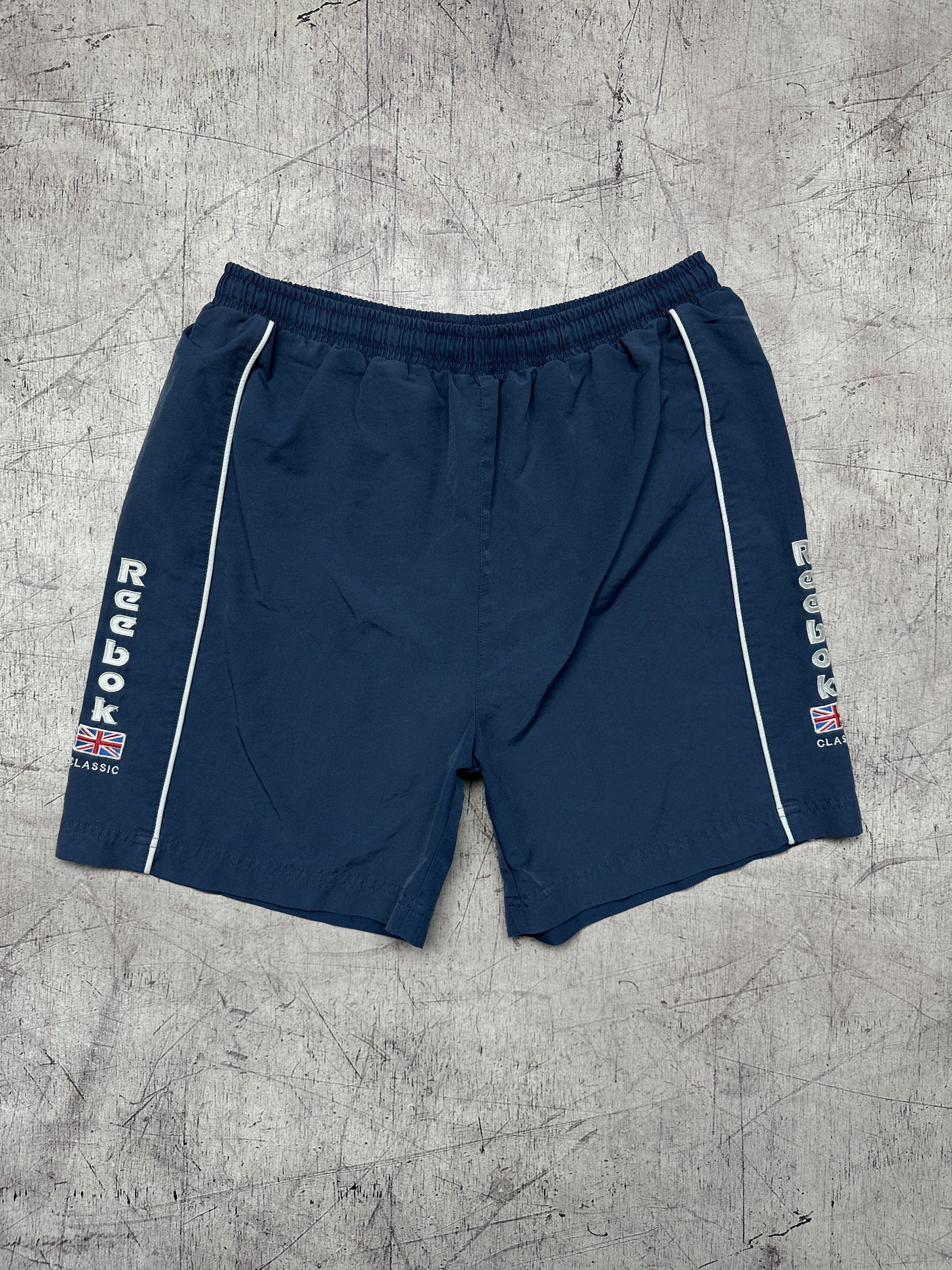 Reebok Reebok Vintage Mens Big Logo Shorts Size US 34 / EU 50 - 1 Thumbnail